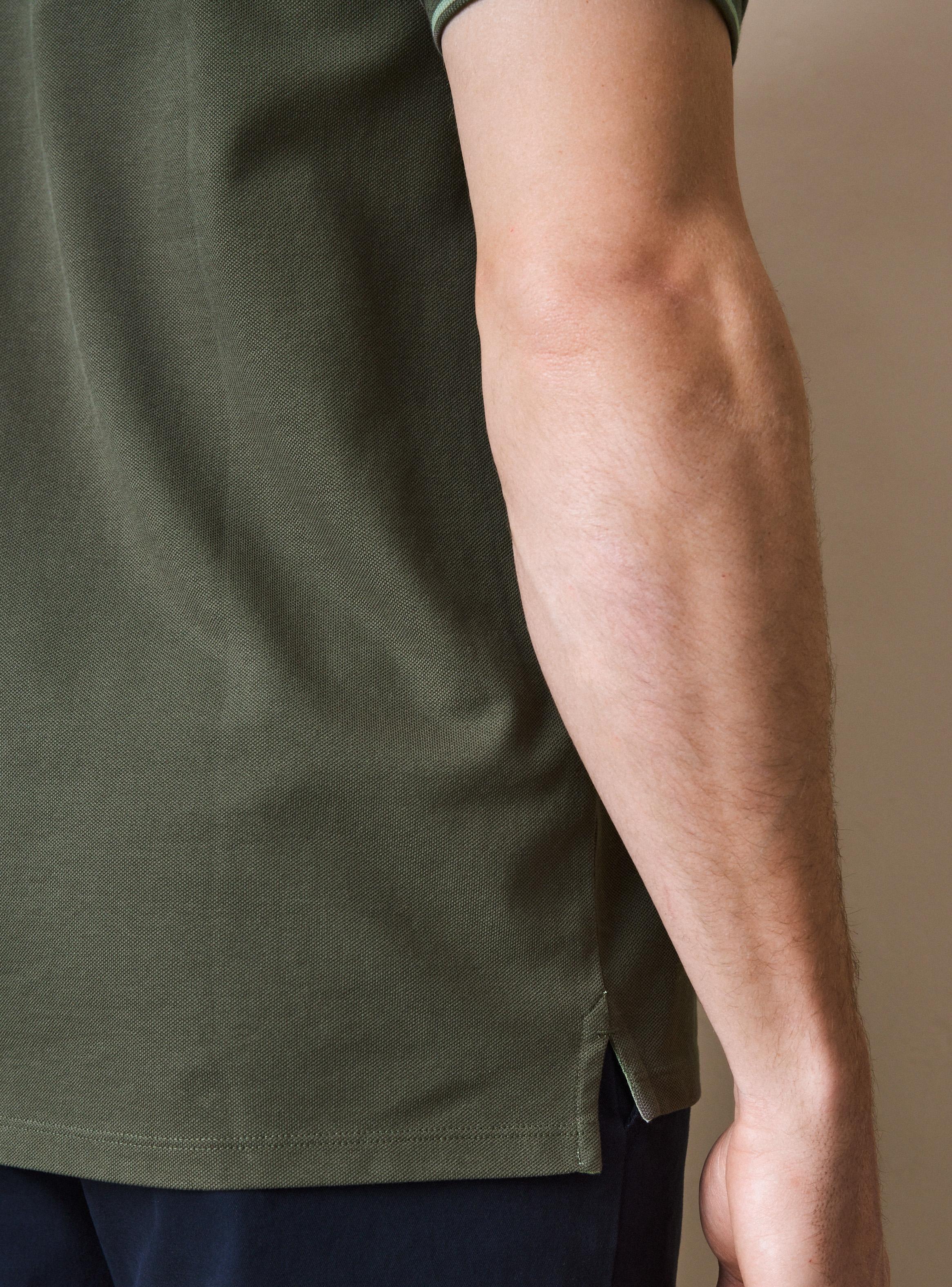 Polera Pique Manga Corta Detalle Cuello-3