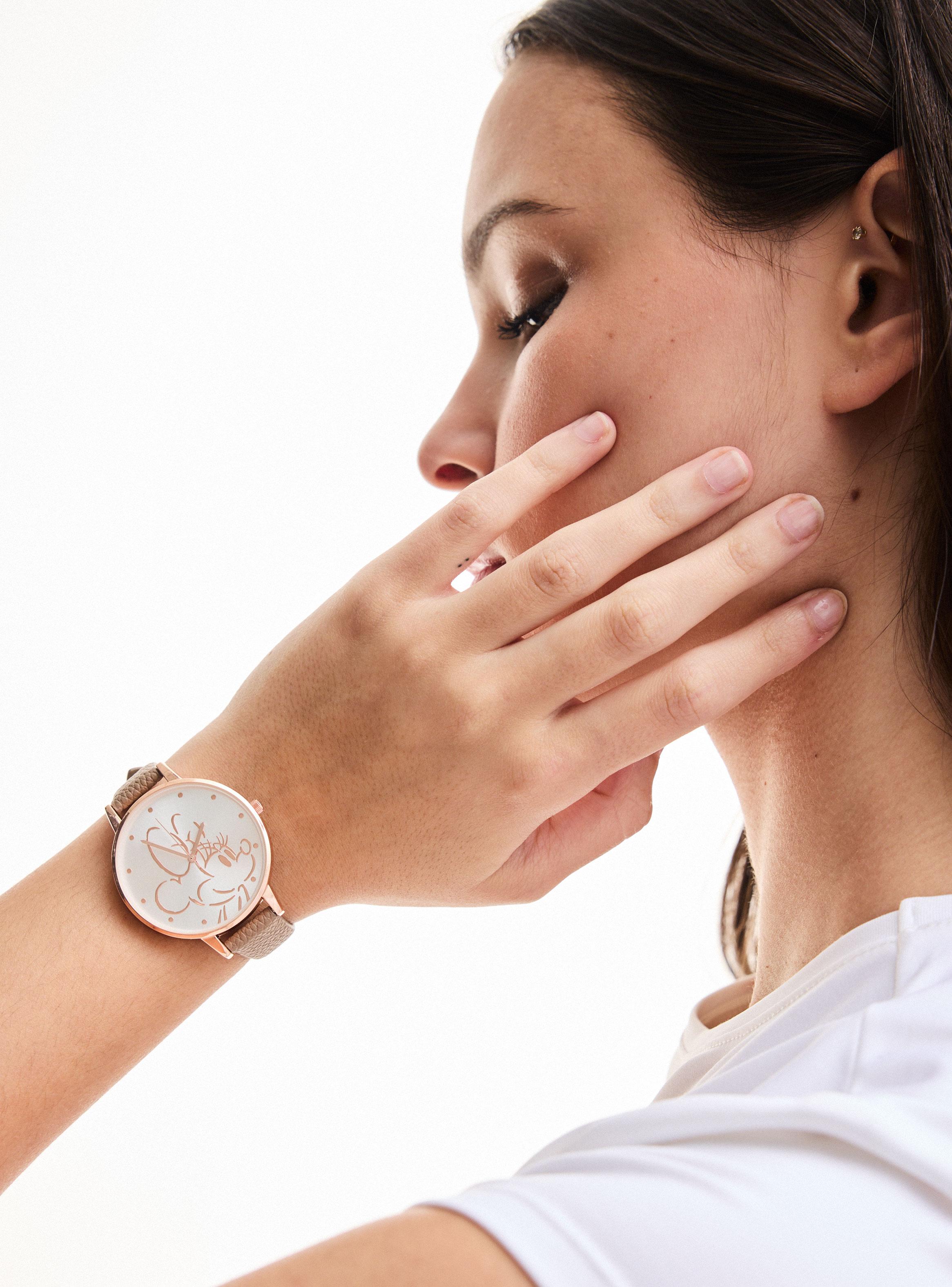 Reloj Análogo Minnie Mujer-4