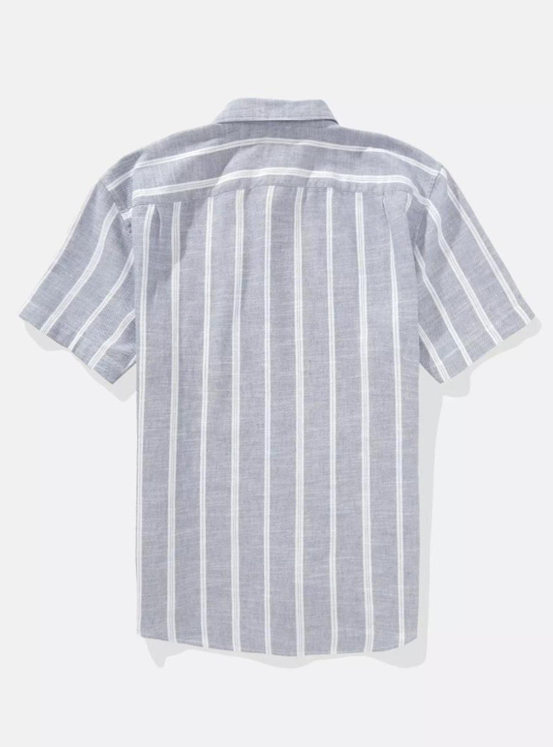 Camisa AE Rayada con Botones Holgada-3
