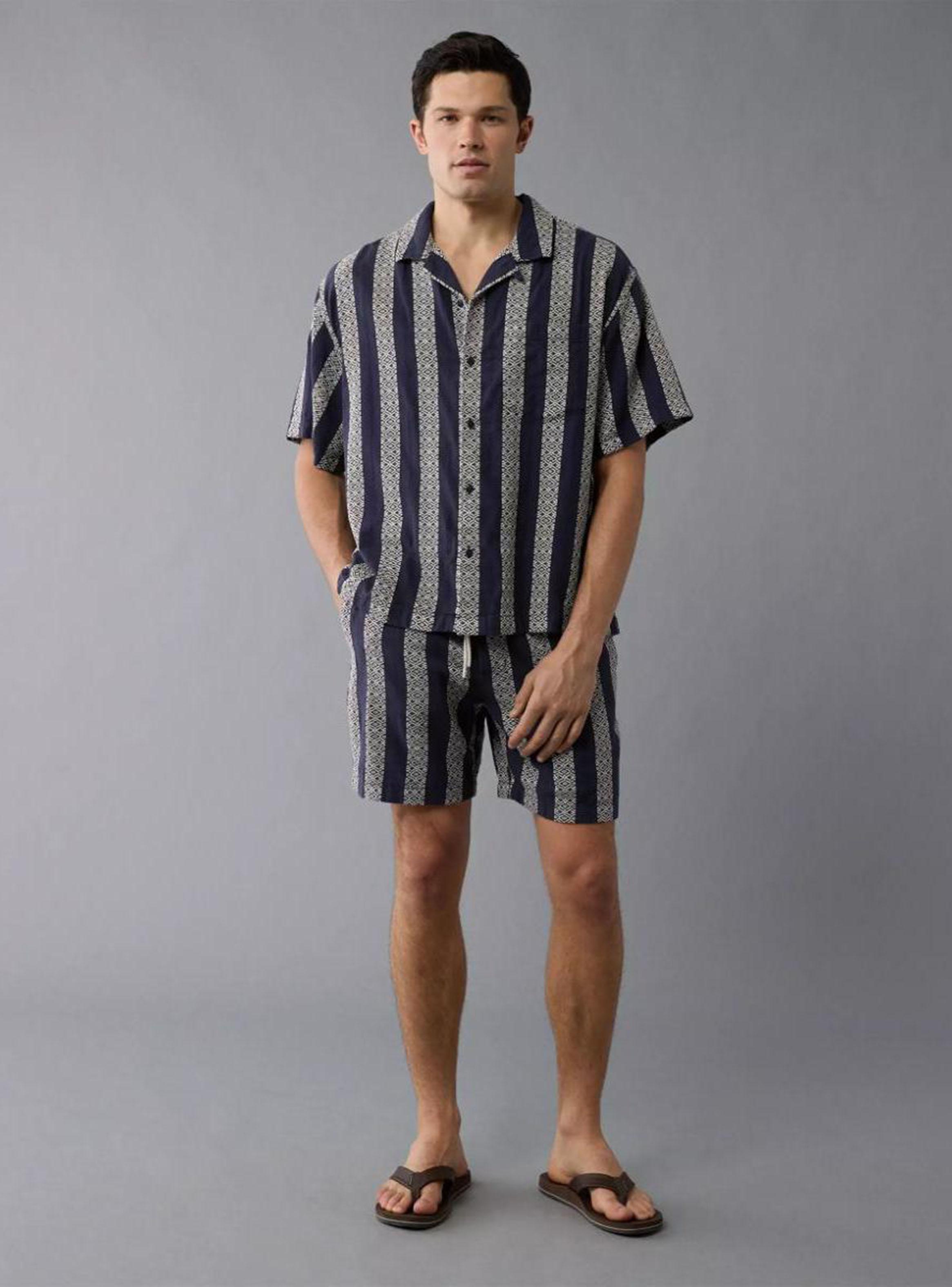 Camisa AE Rayada con Botones Holgada-2
