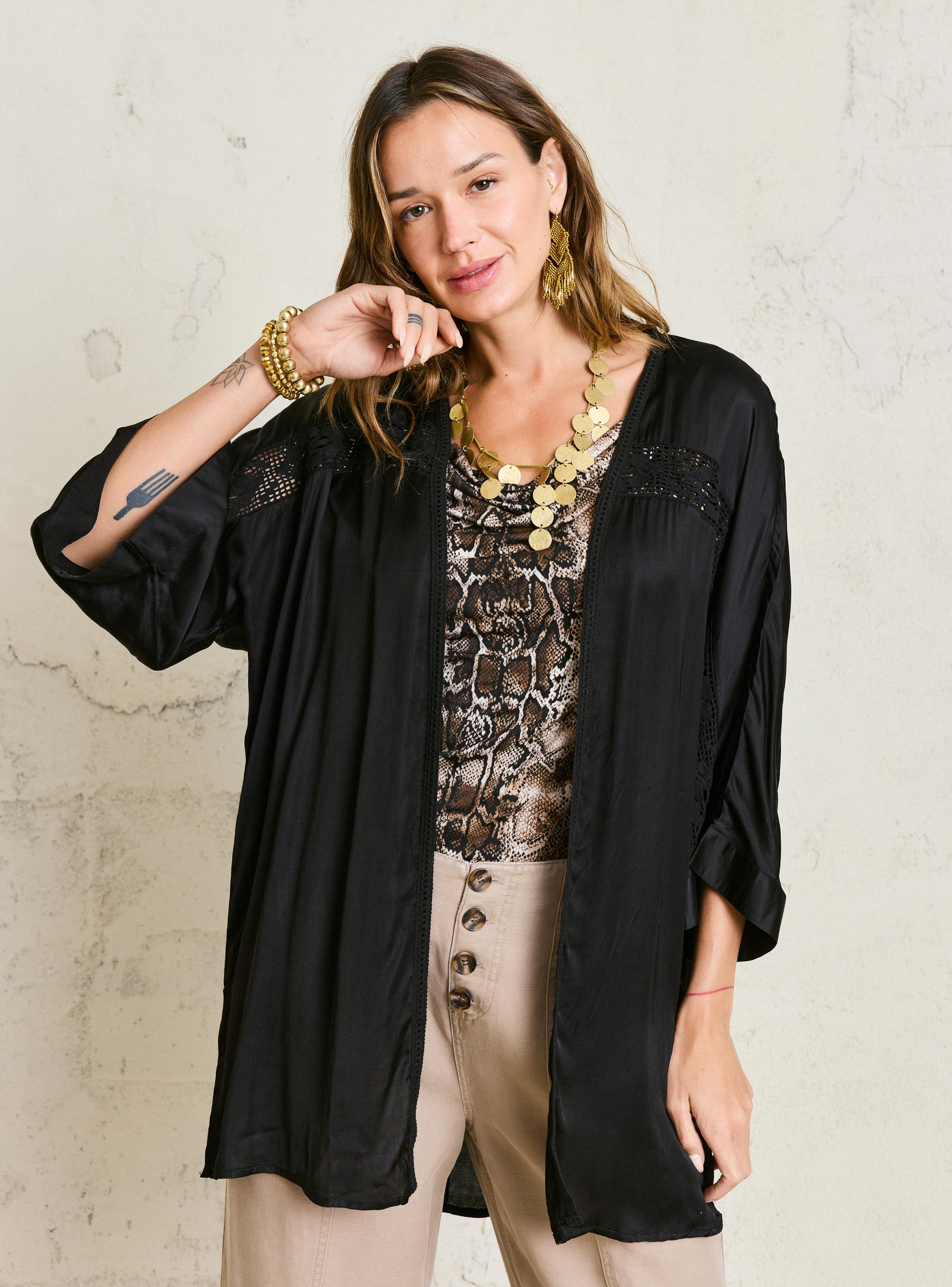 Kimono con Diseño Macramé-2