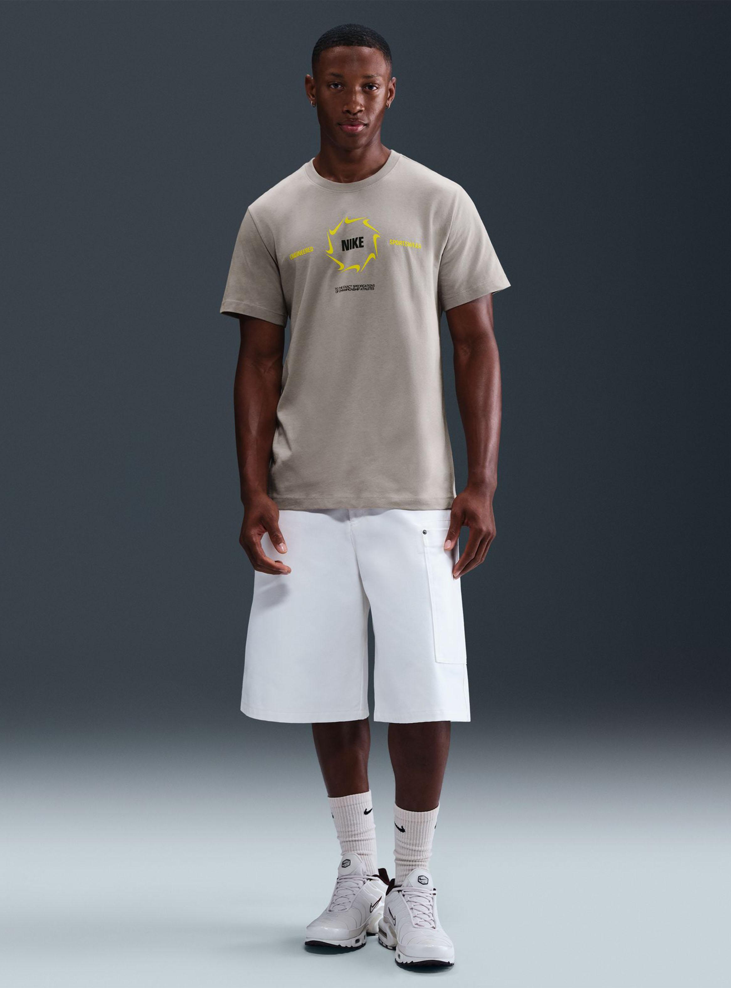 Polera Clásica Holgada Sportswear-3