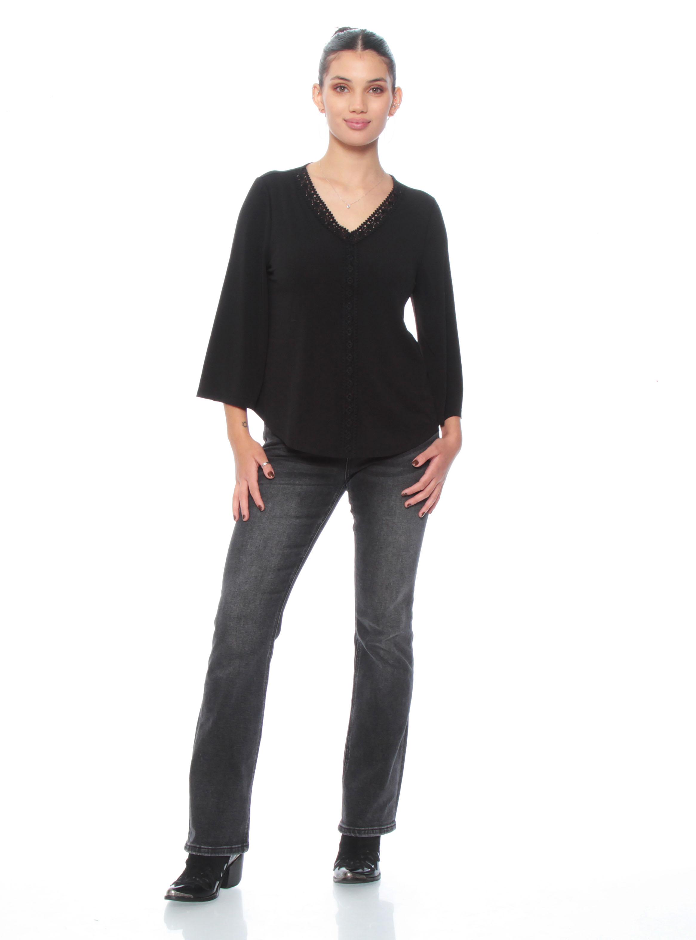 Blusa Manga 3/4 Sólido Escote V con Aplicación-3