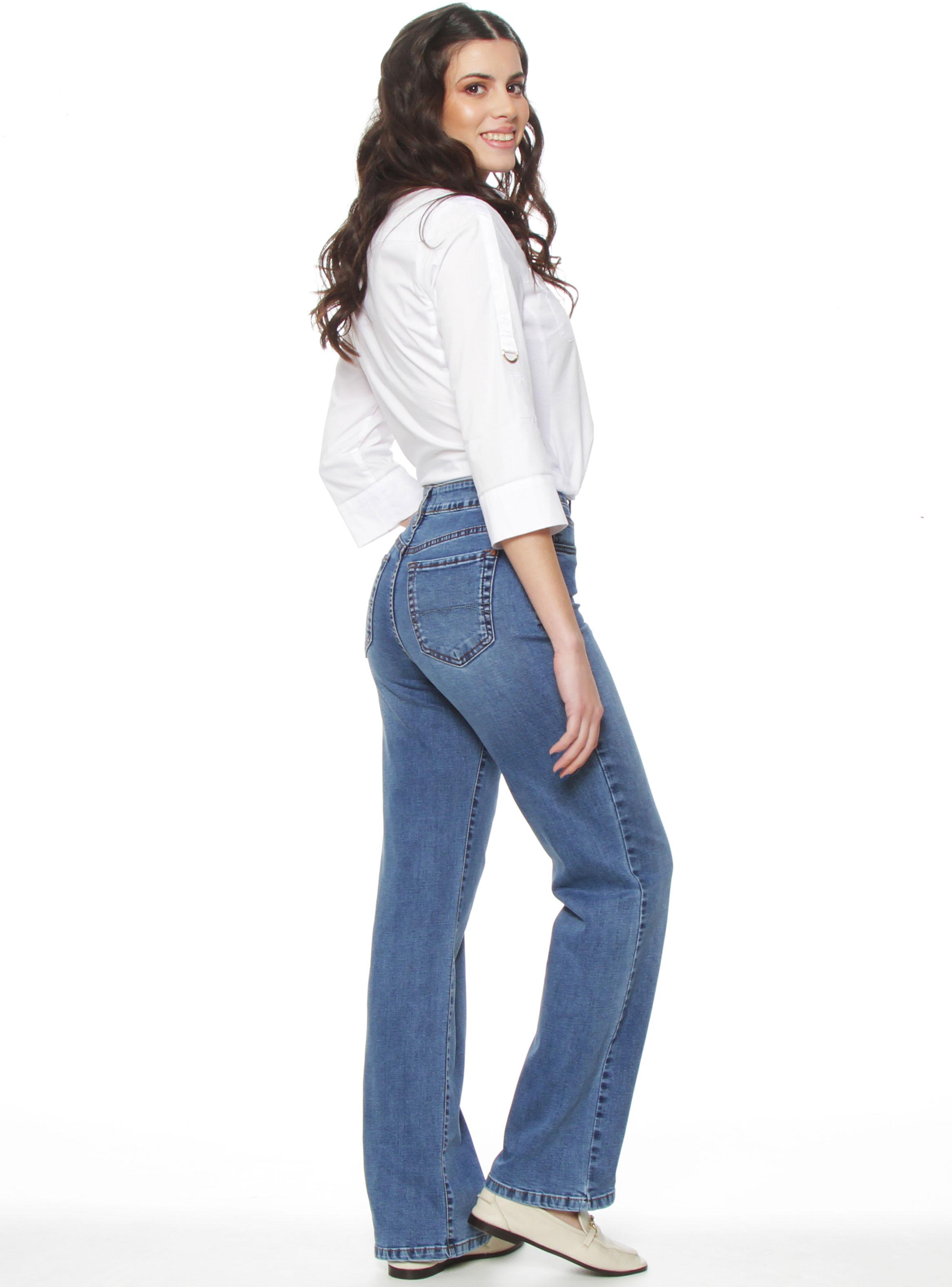 Jeans Recto Tiro Alto Pretina Básica 1 Botón P32-4