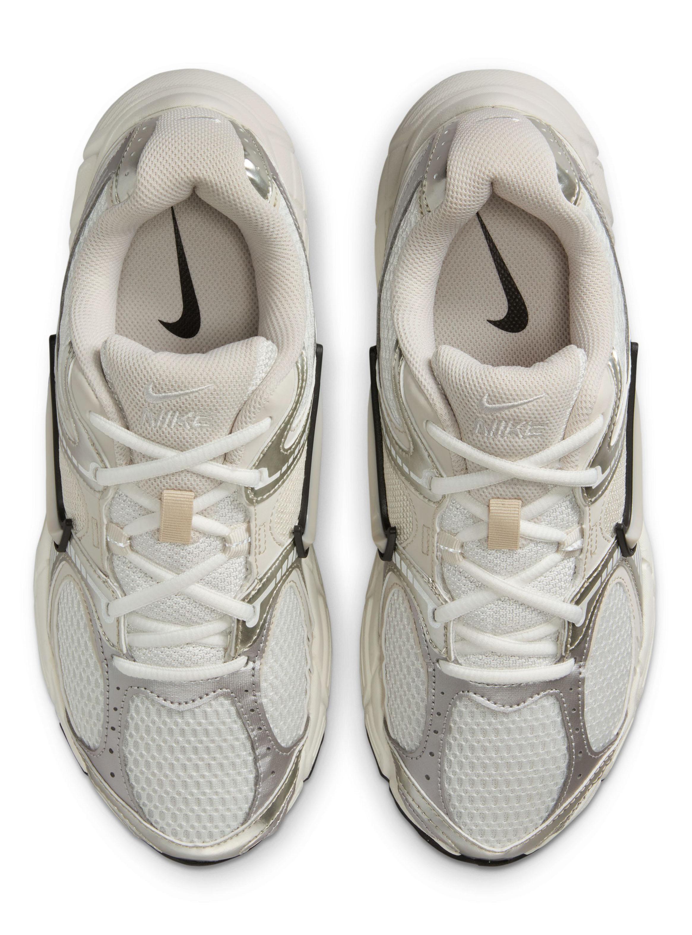 Zapatilla Urbana Detalle Metalizado V5 RNR Mujer-4