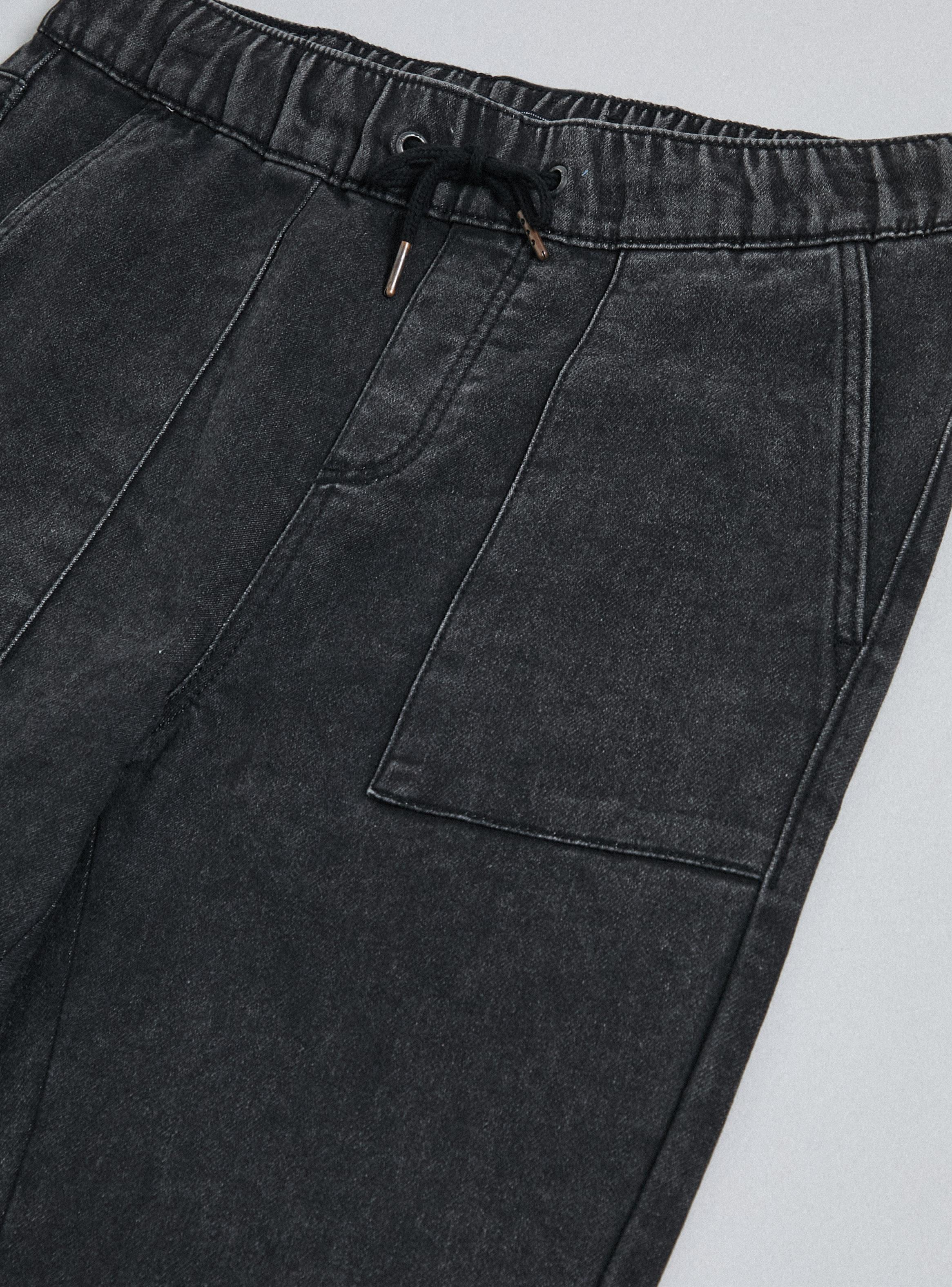 Jeans Jogger con Bolsillos Marcados-2