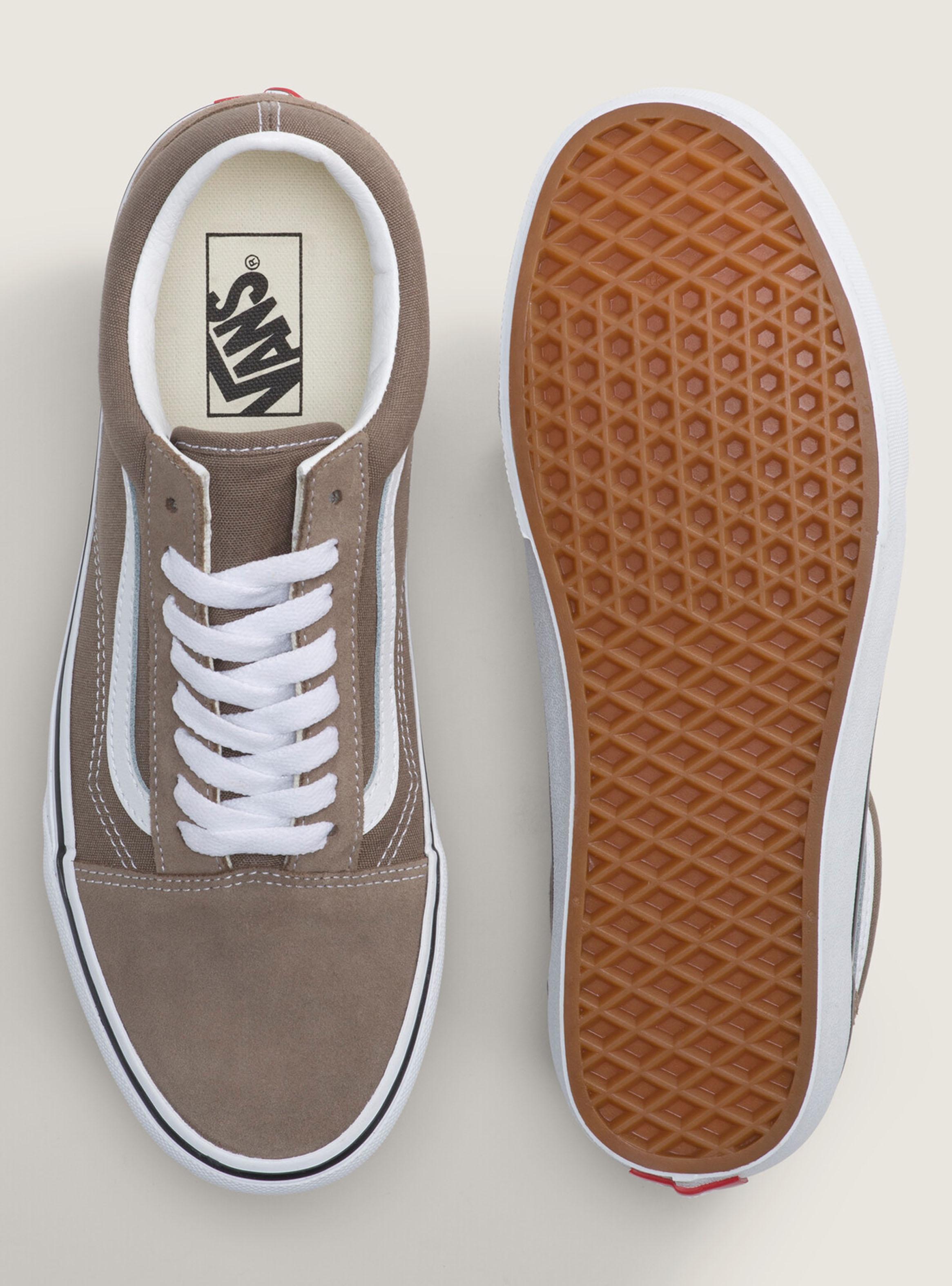 Zapatilla Urbana Mujer Old-Skool Cam Cuero-3