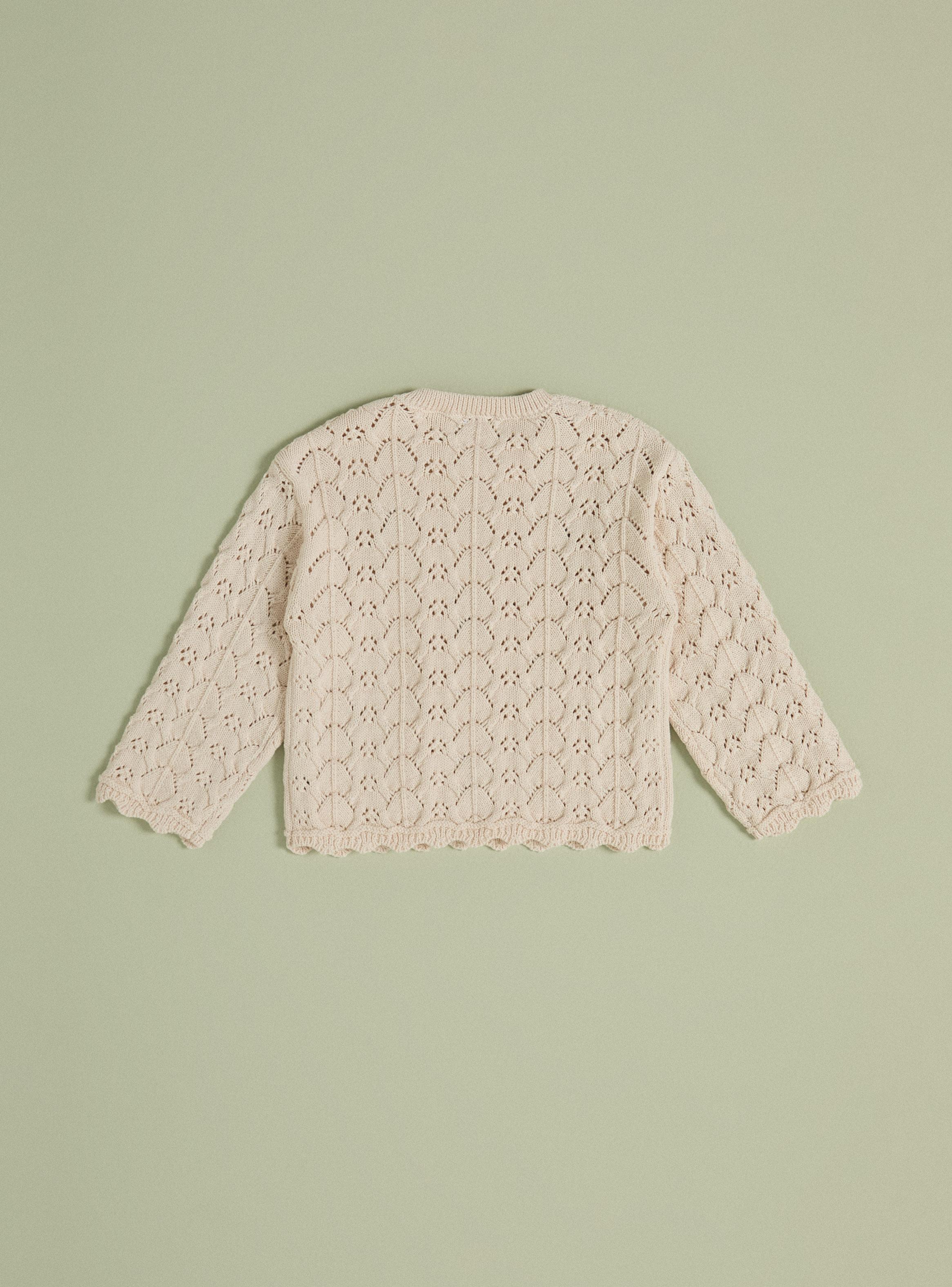 Sweater Acanalado con Flores Bordadas-2