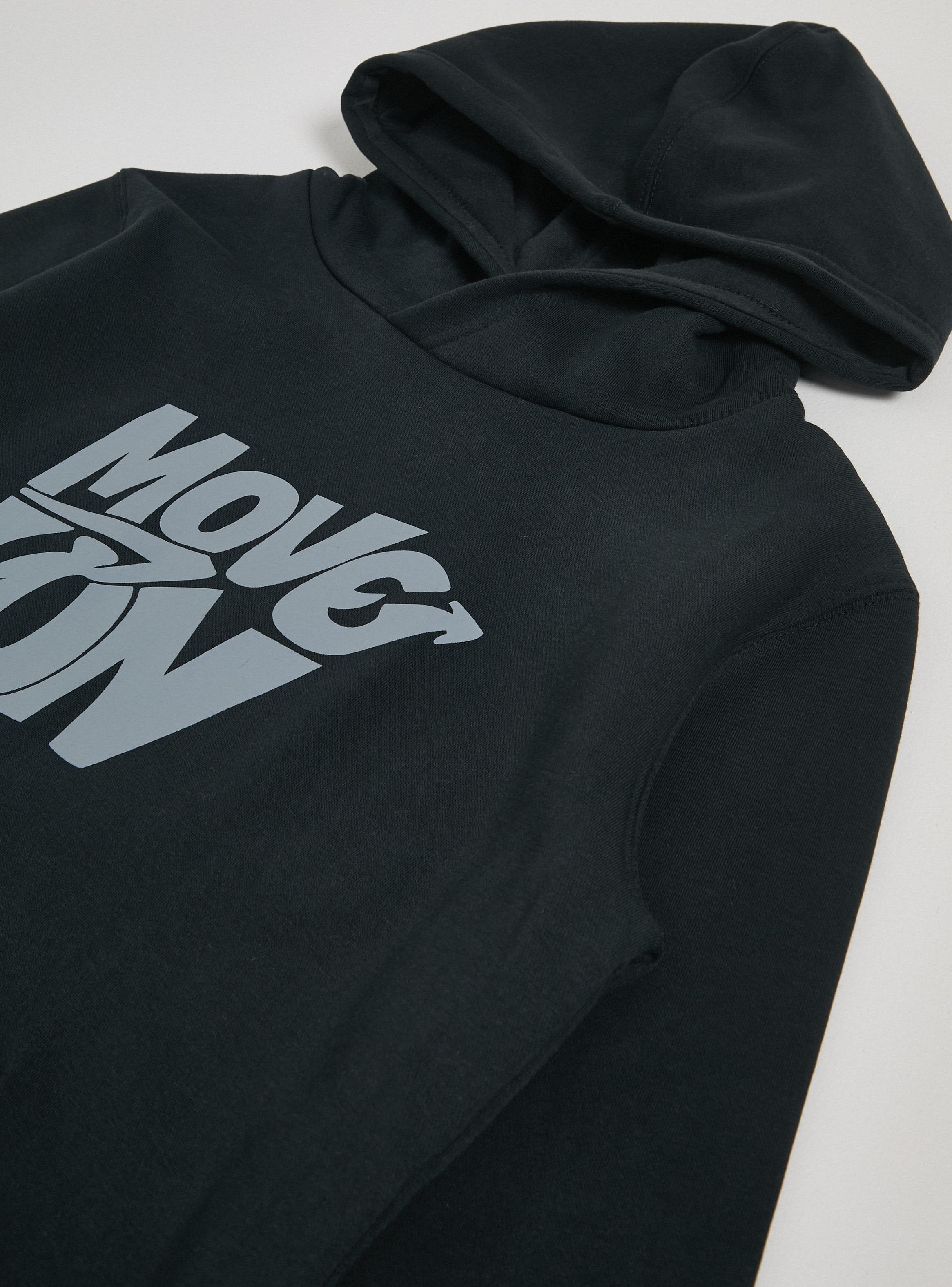 Polerón Básico con Estampado Tipográfico-3