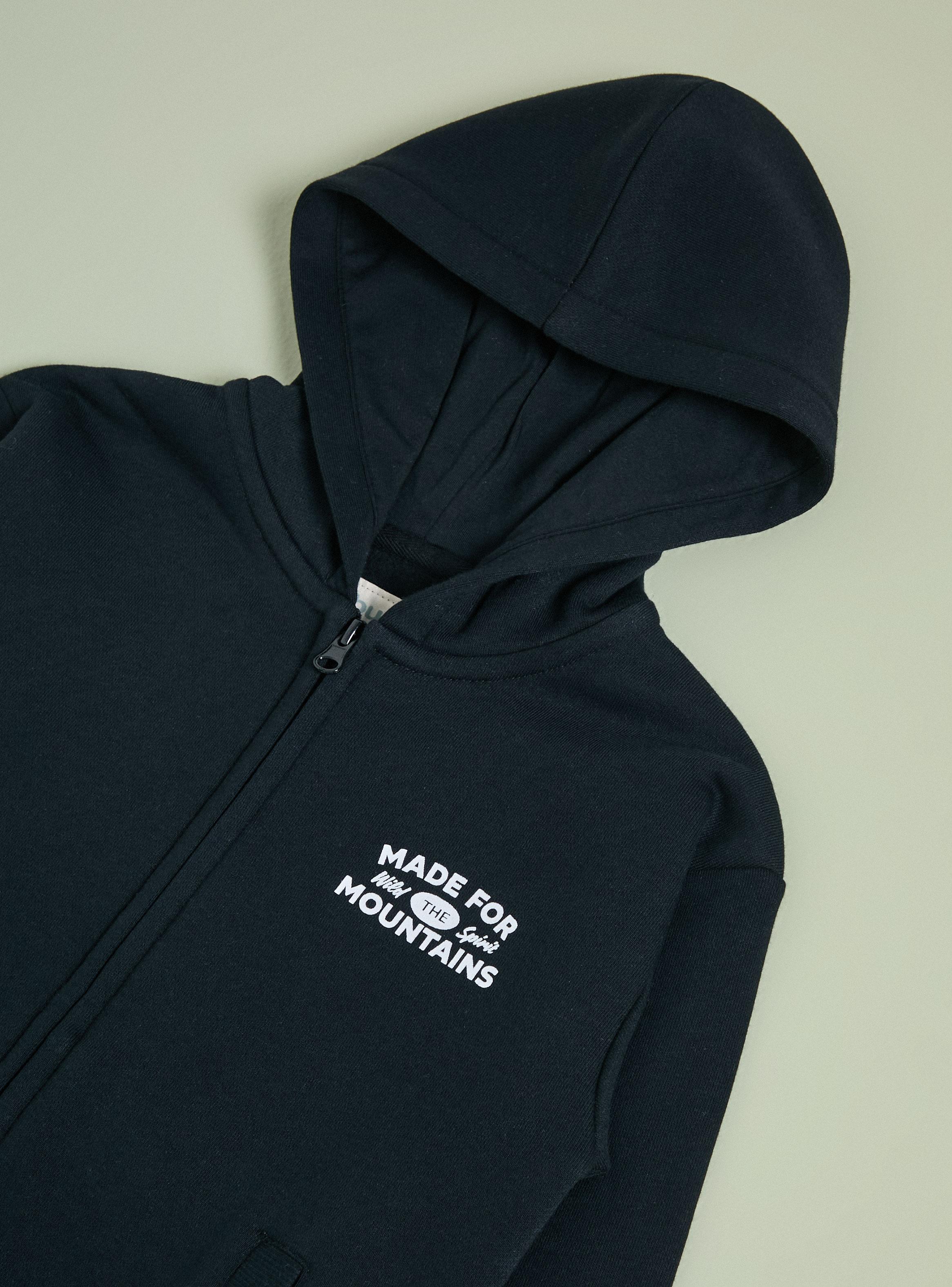 Polerón Abierto con Estampado en Espalda-3