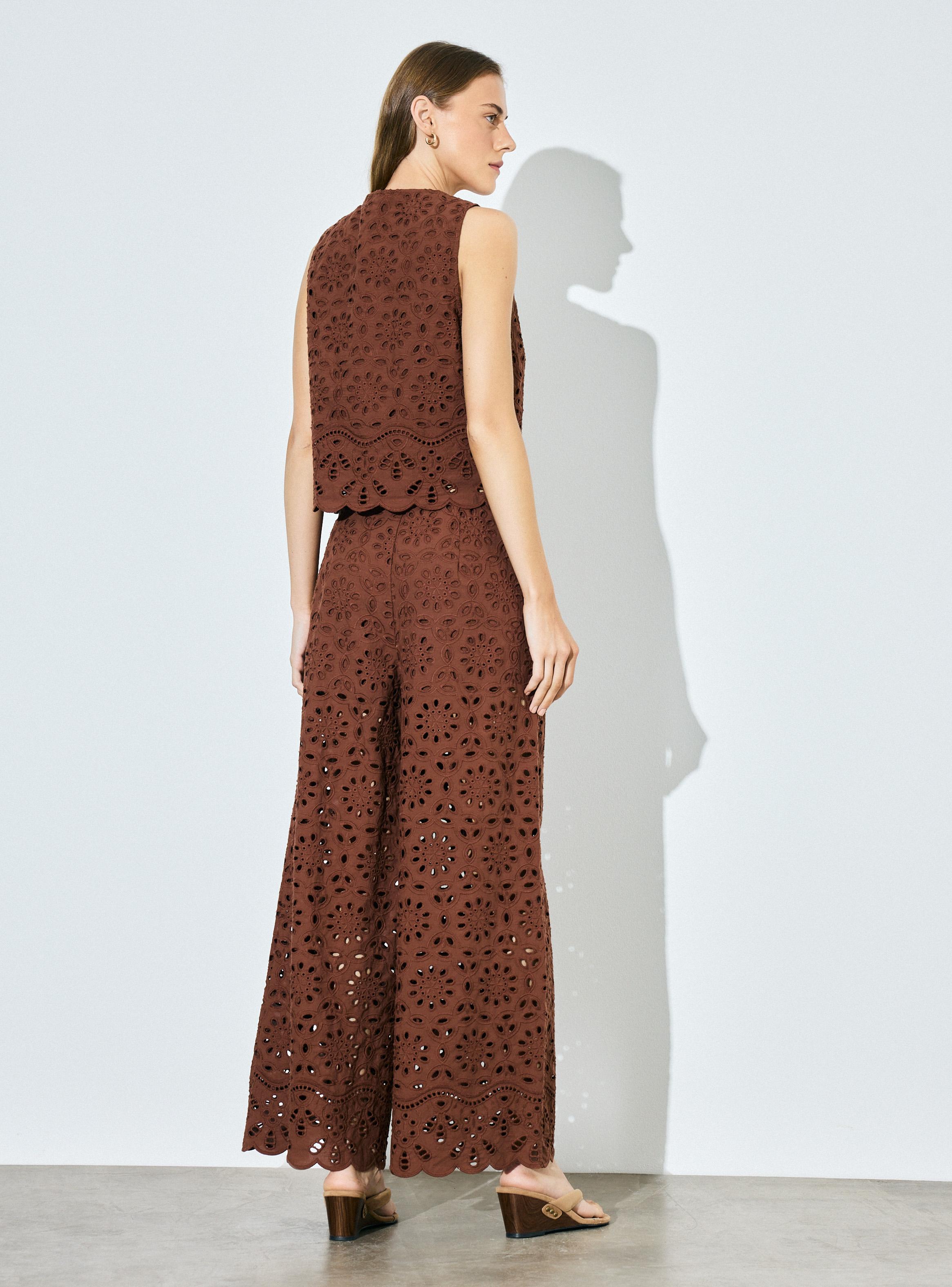 Blusa Broderie y Amarras Frontales-5