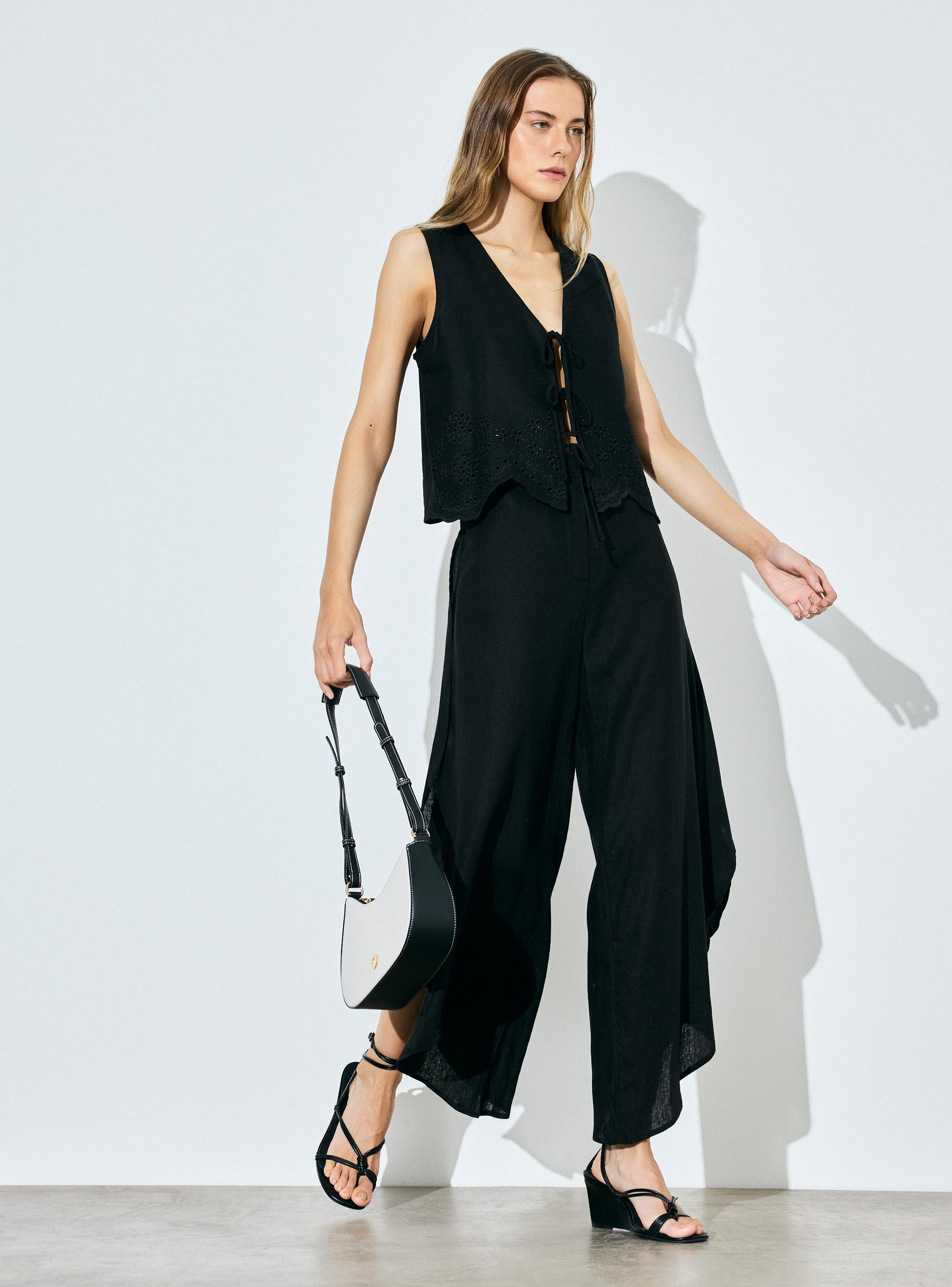 Blusa Broderie sin Mangas con Amarra Frontal-4