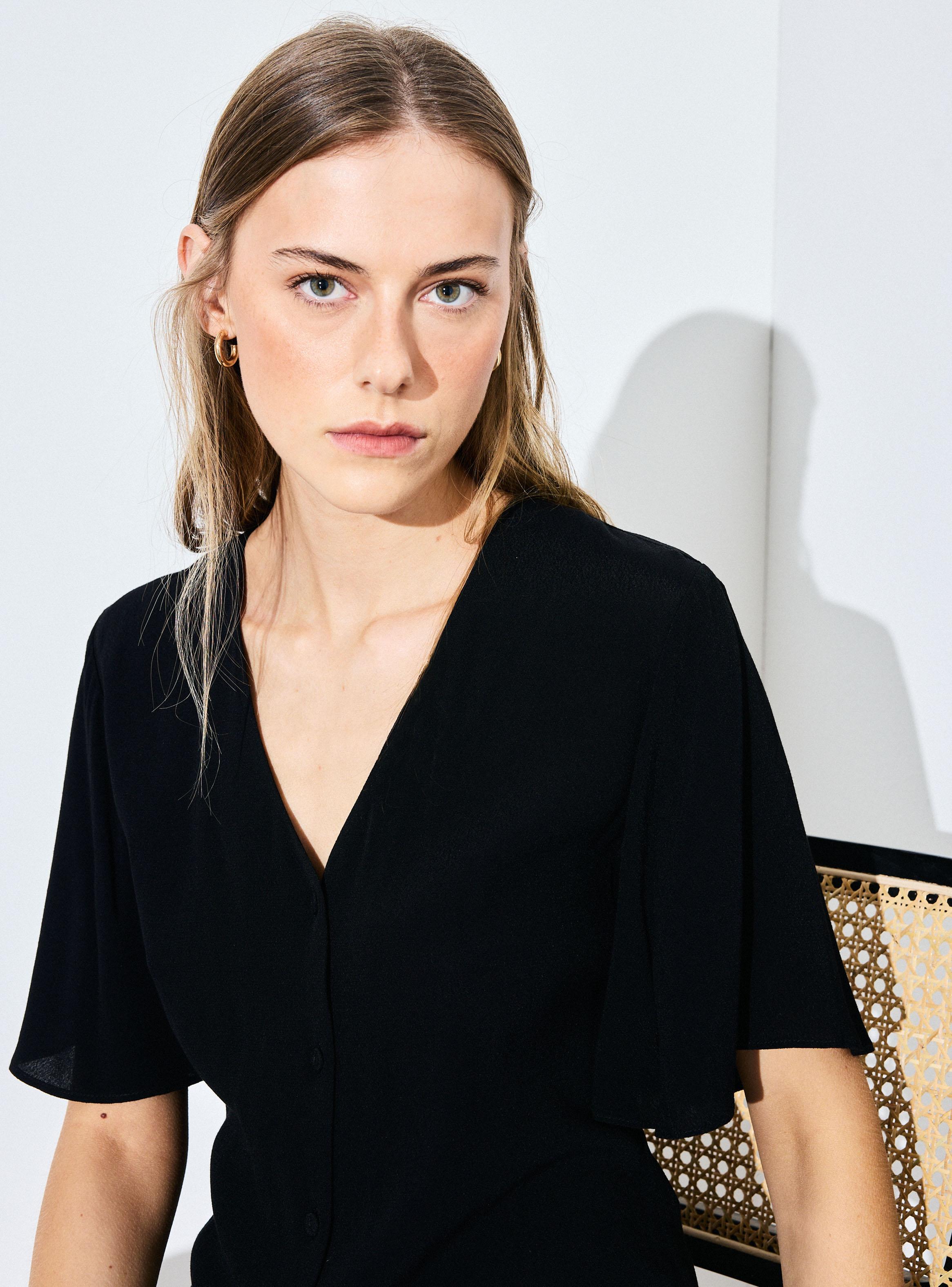 Blusa Manga Corta Acampanada-3