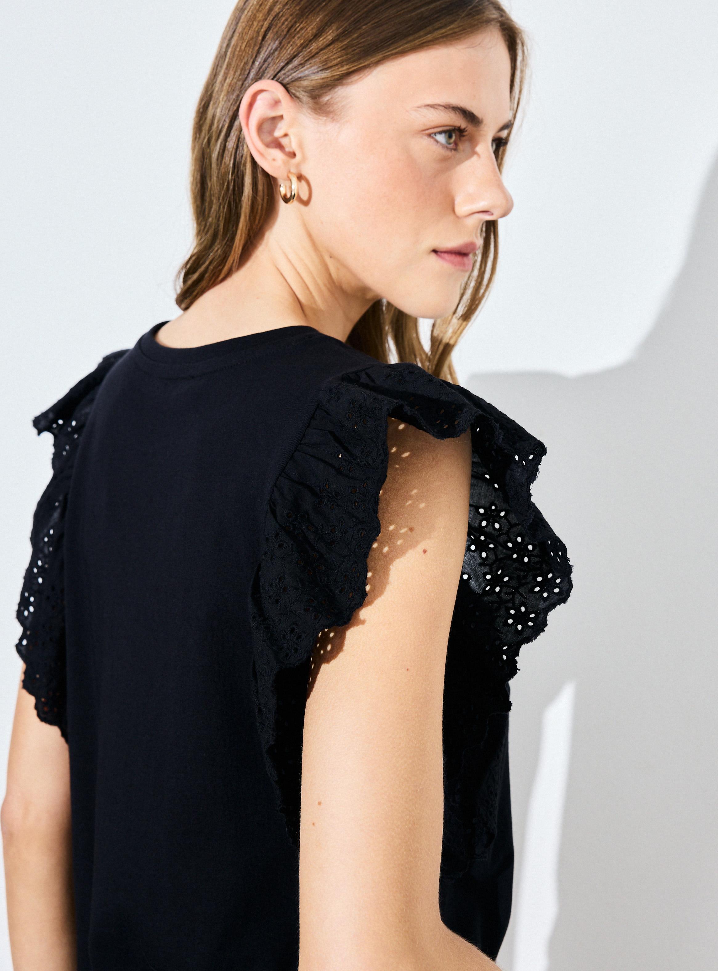 Polera Broderie con Mangas Volantes-3