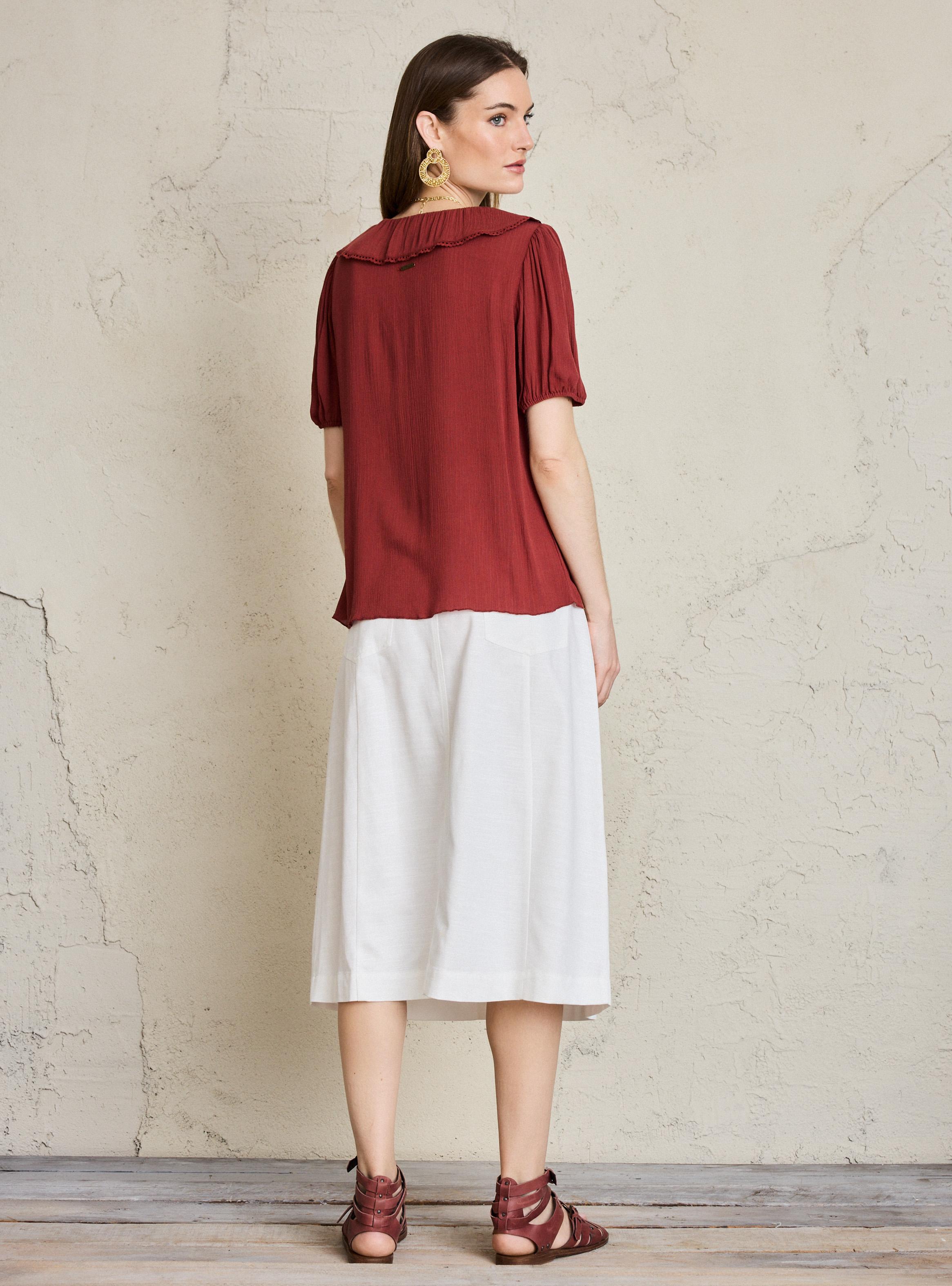 Blusa Vuelo en Escote y Manga Aglobada-5