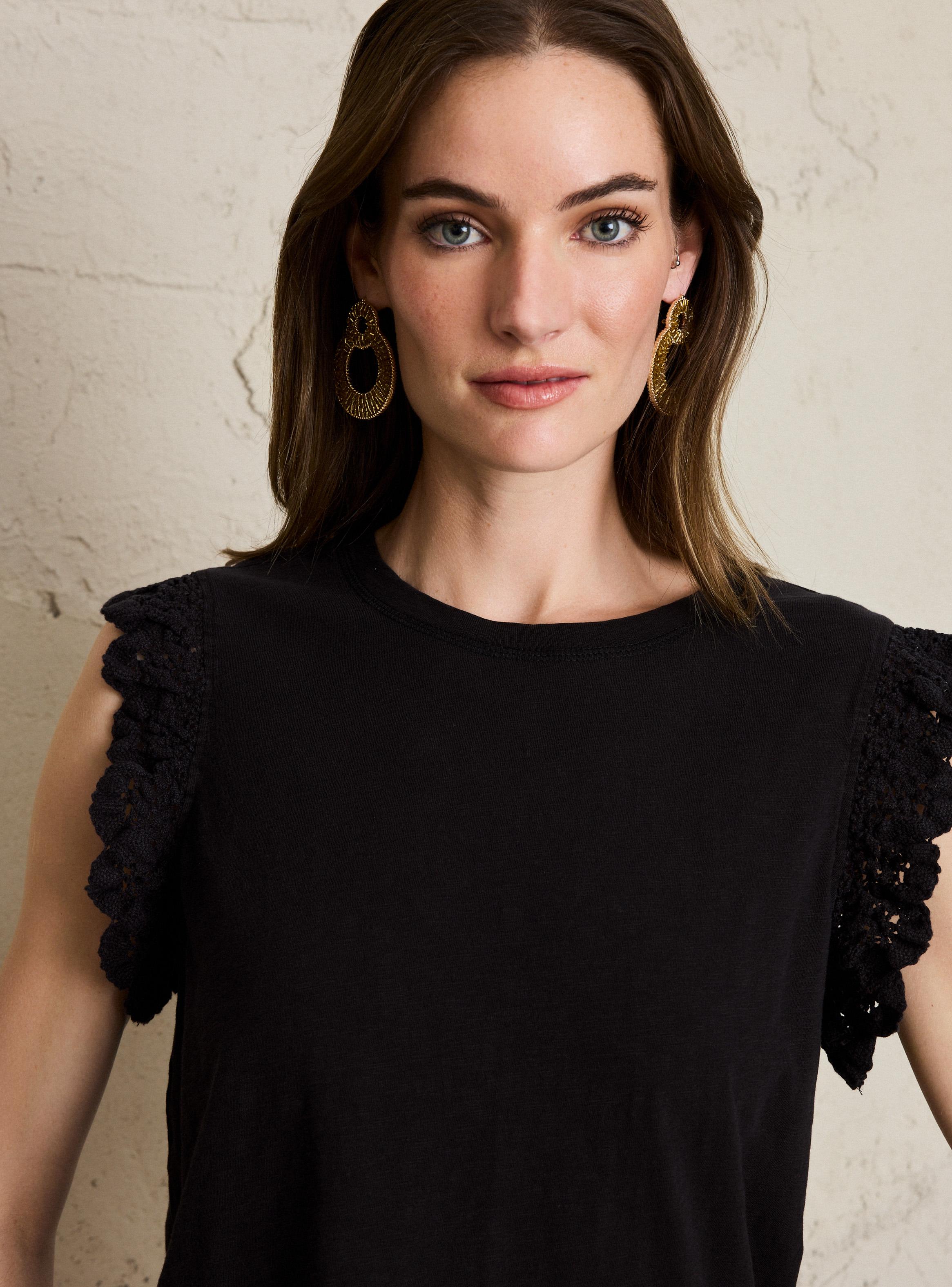 Polera Detalle de Macramé en Manga-2