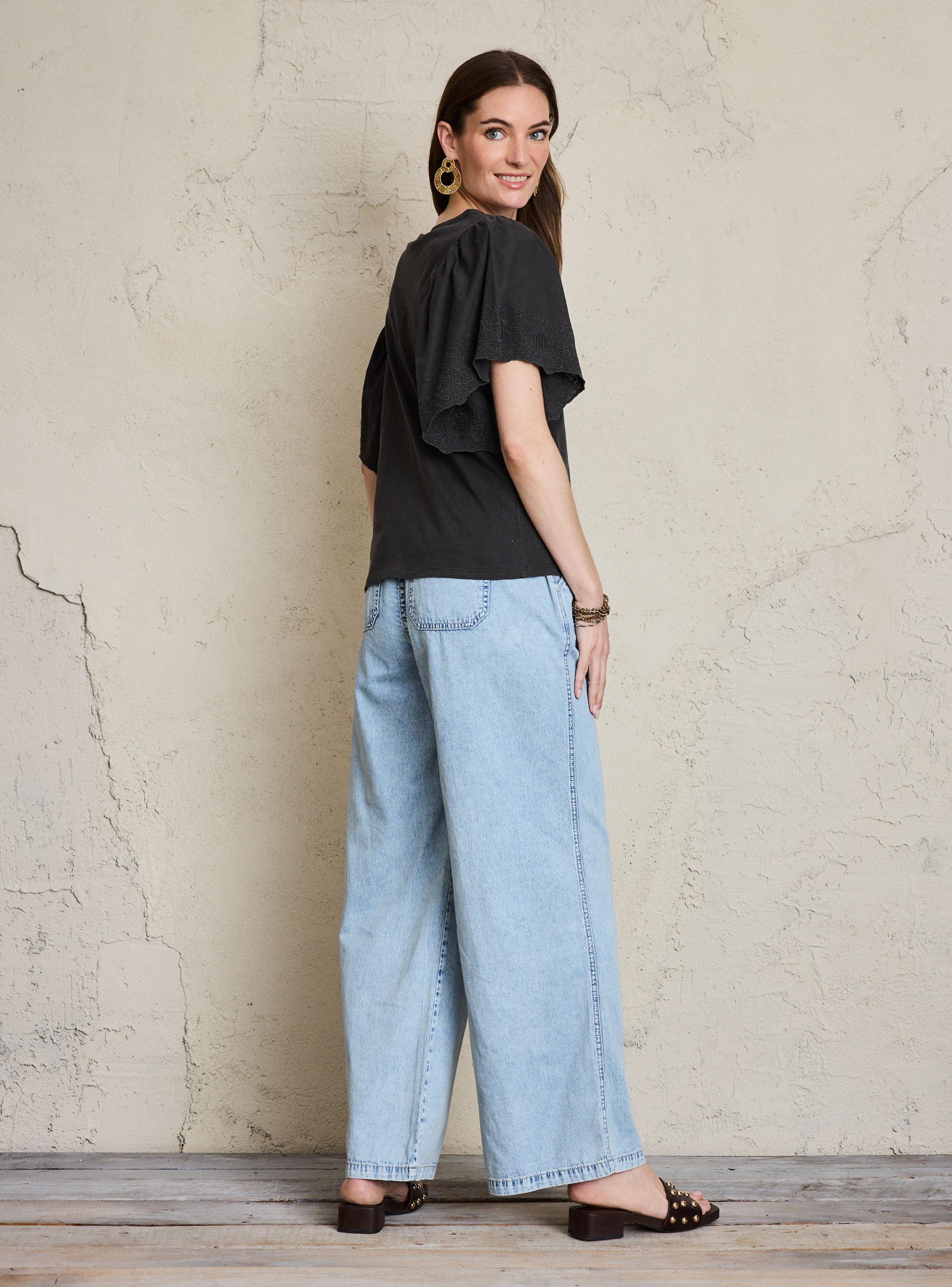 Polera con Proceso de Teñido y Mangas Bordadas-5