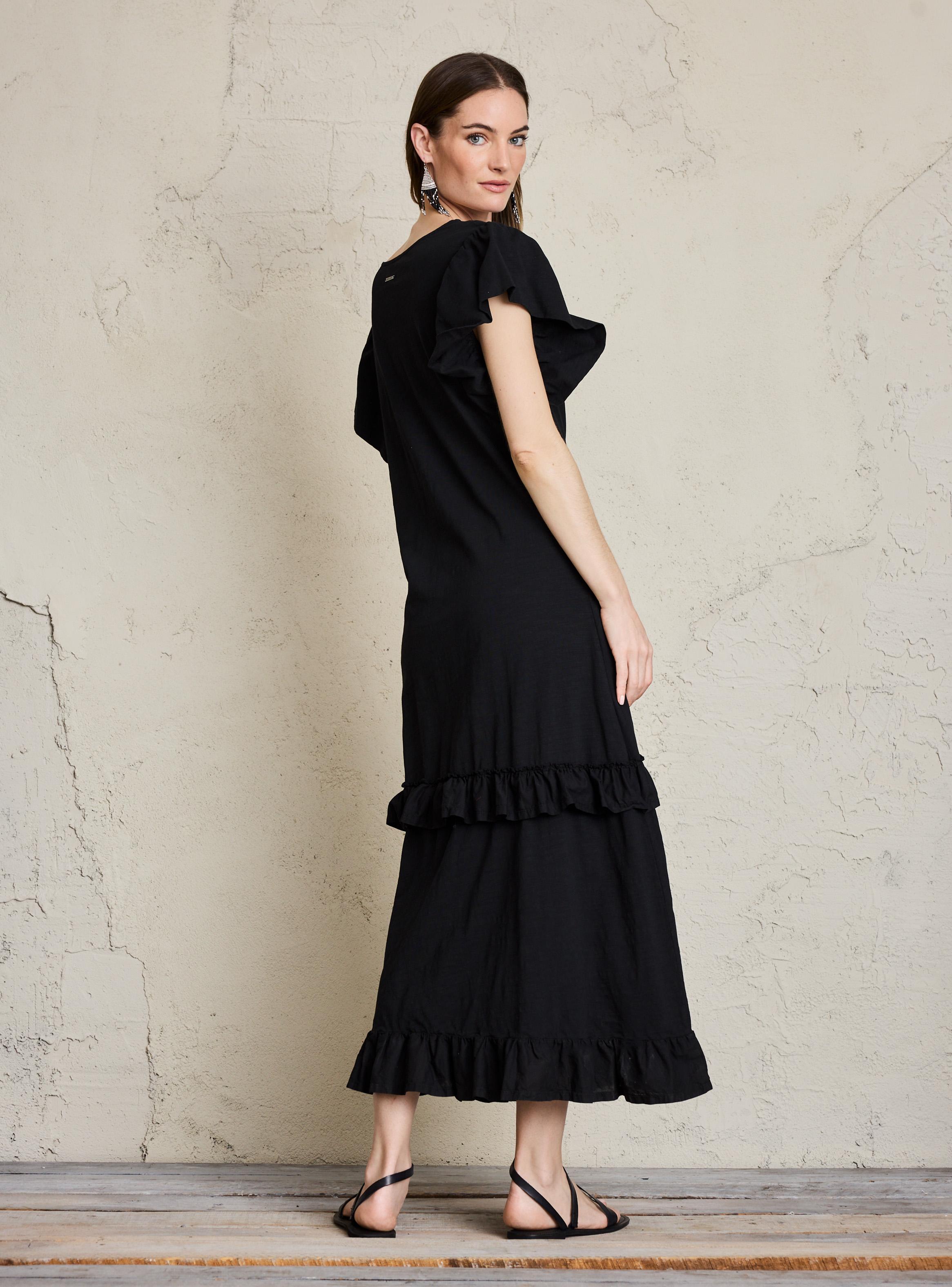 Vestido con Capas y Vuelos-5