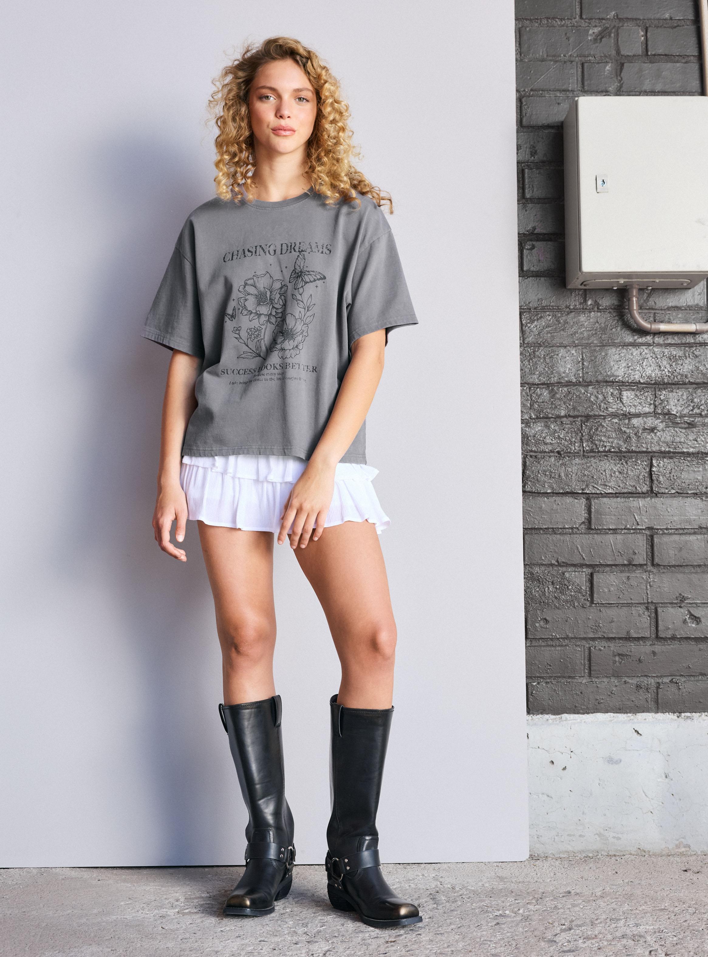 Polera Oversize con Print Focalizado-4