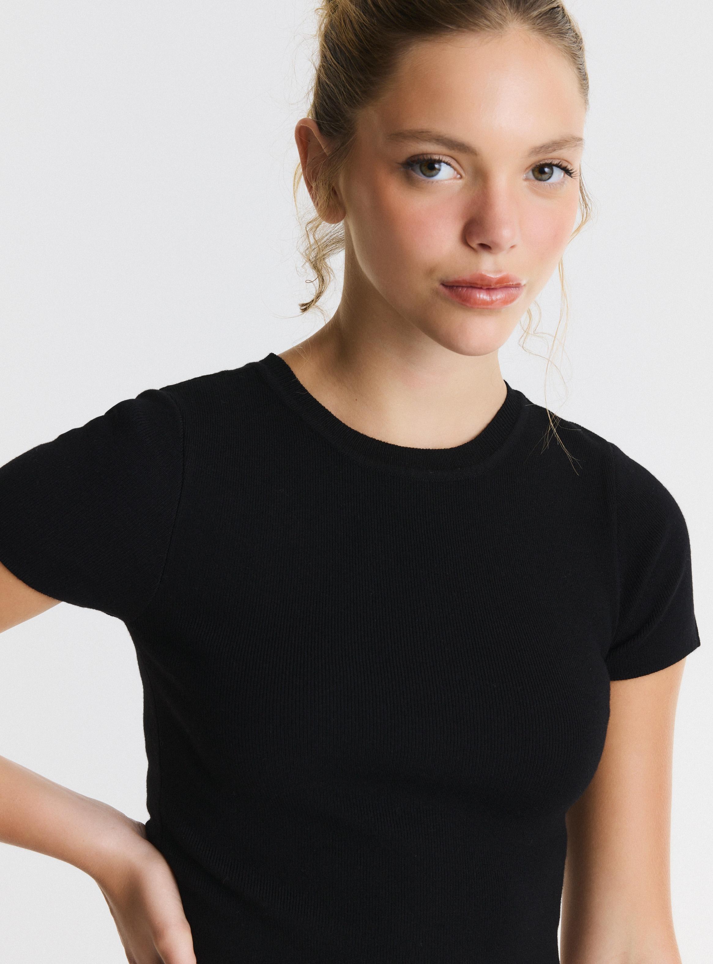 Polera Tejida Manga Corta-2