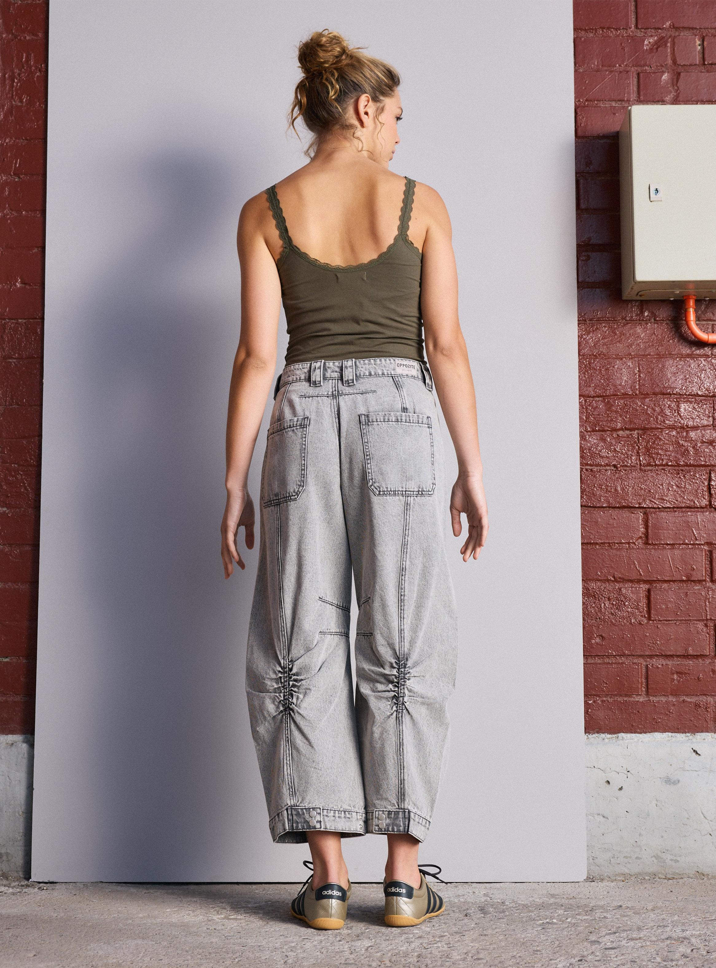 Jeans Barrel con Tela Liviana-5