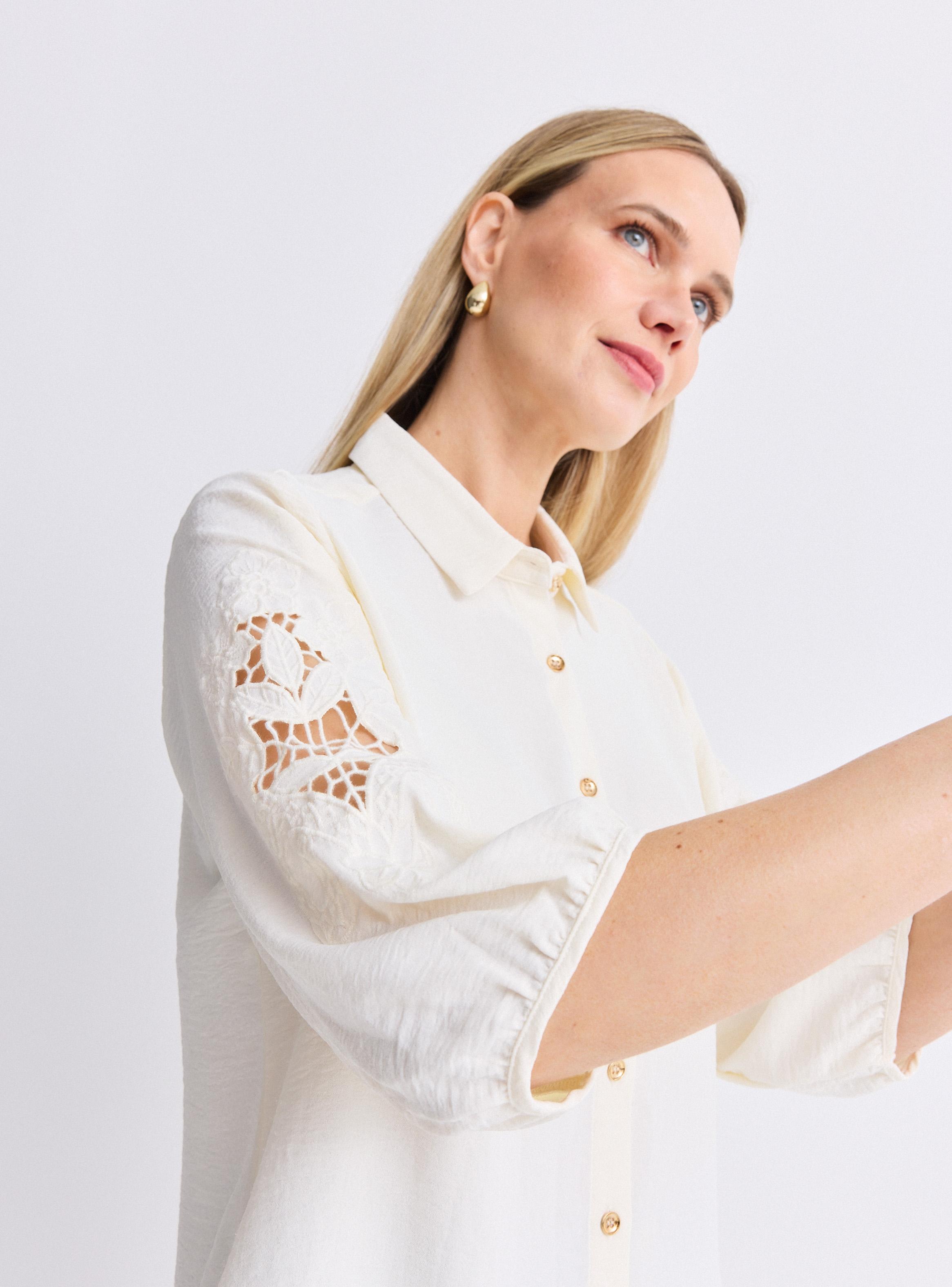 Blusa Bordado en Mangas-2