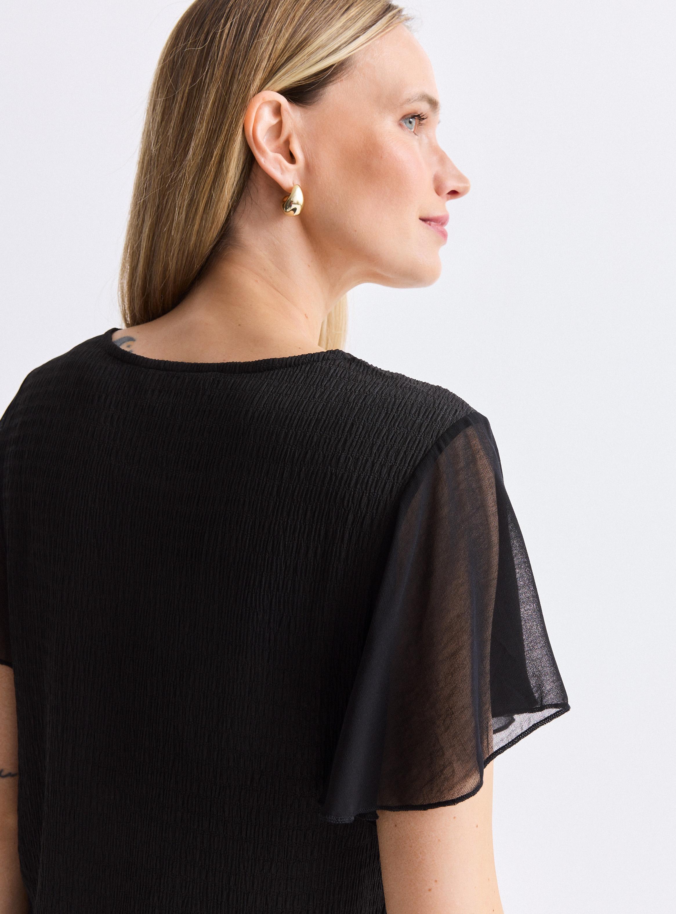 Polera Texturada con Maga Mariposa de Gasa-3