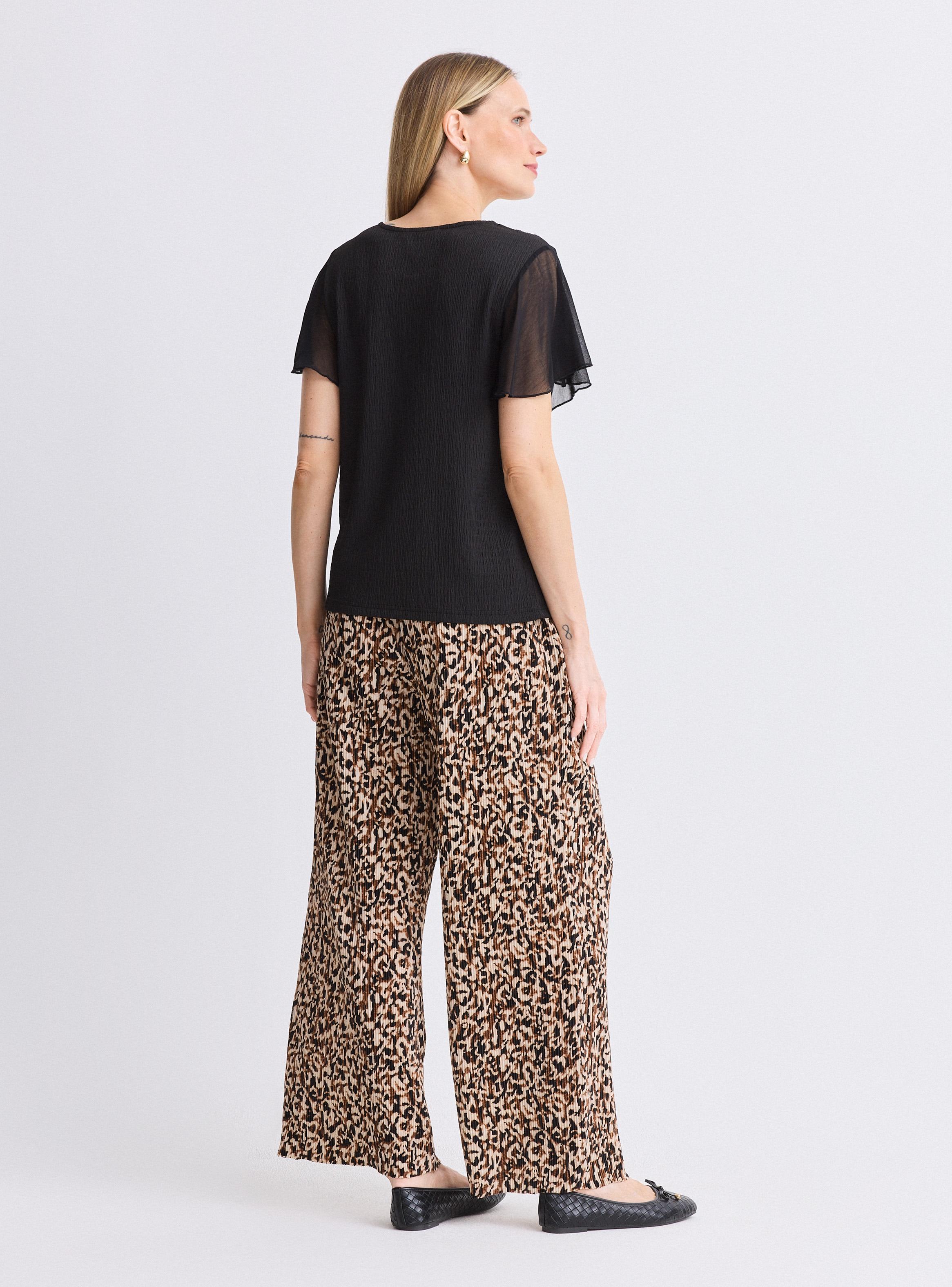 Polera Texturada con Maga Mariposa de Gasa-5