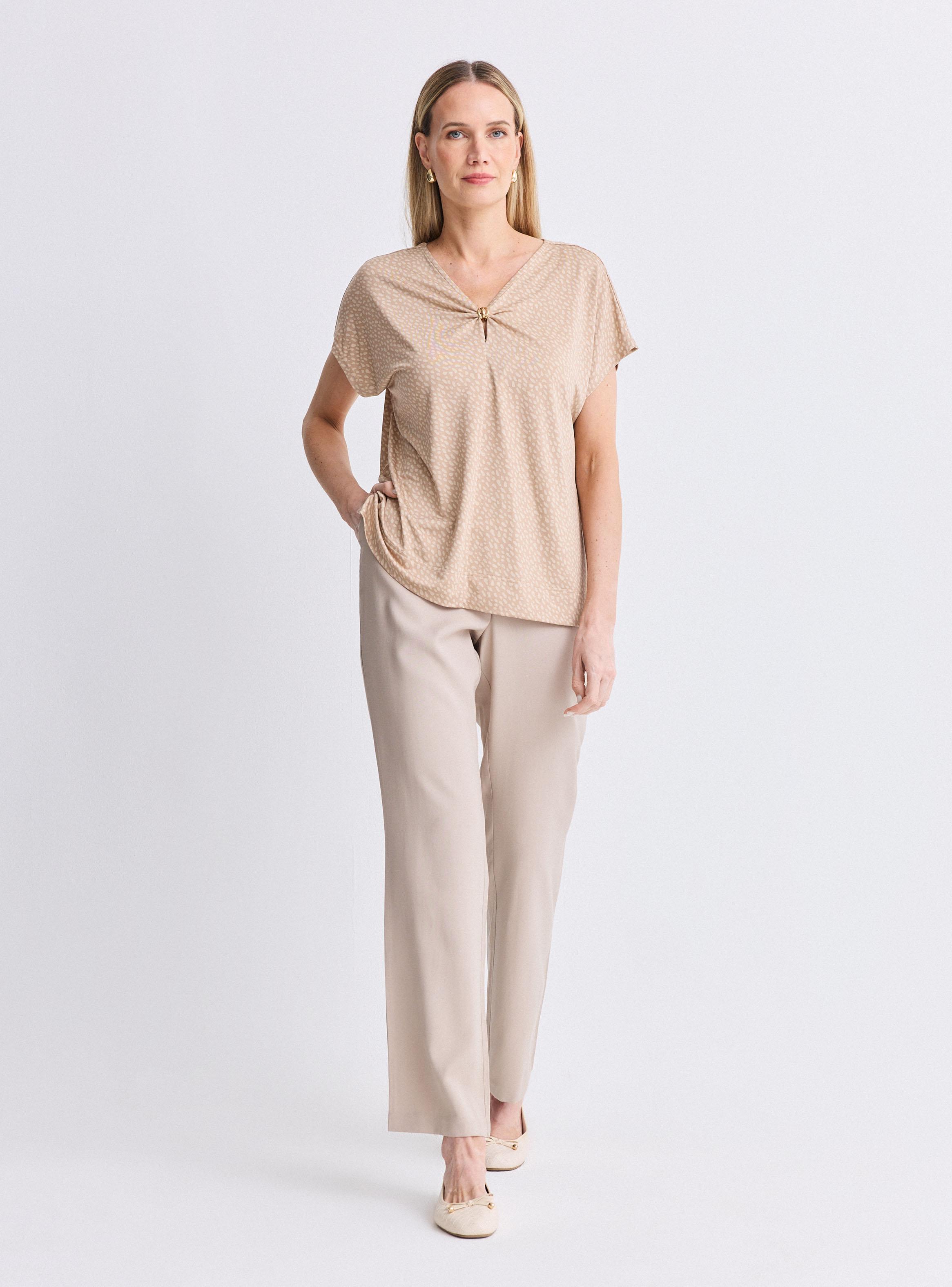 Polera Escote V con Aplicación Metálica-4