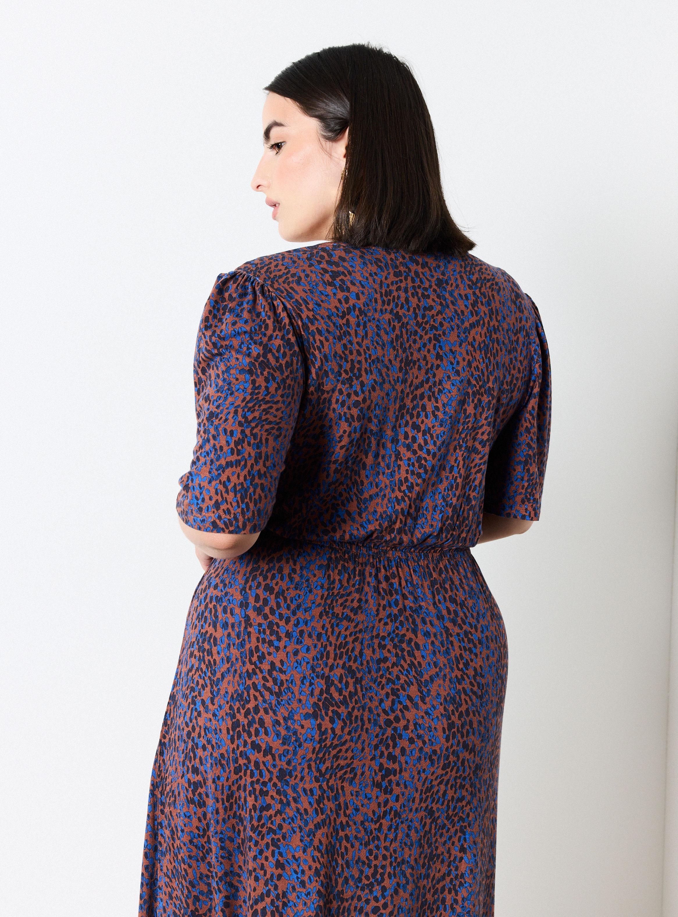 Vestido Midi Escote V Curvy-3