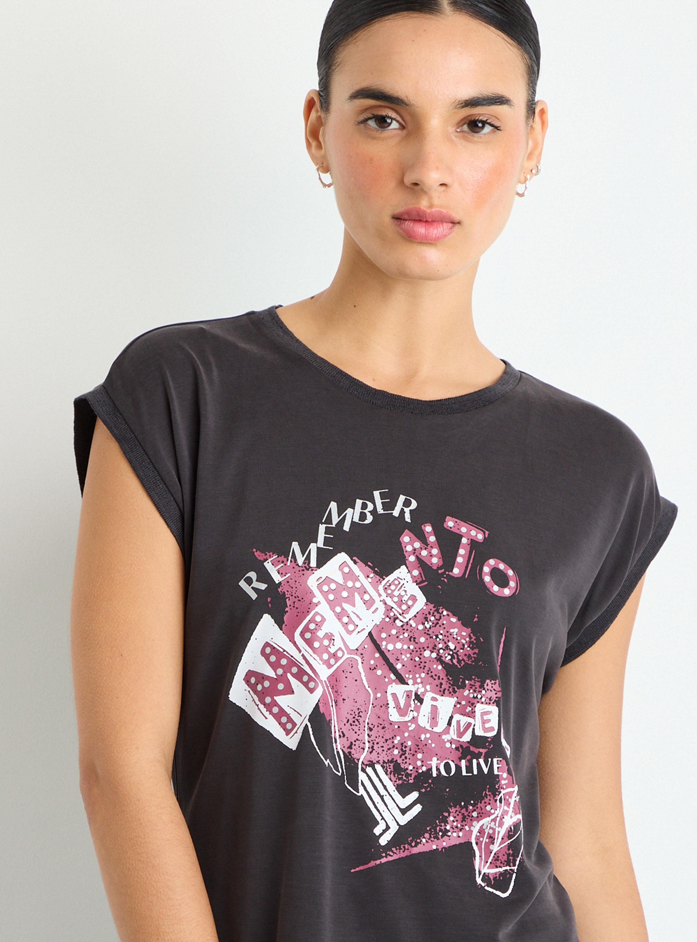 Polera Estampada Remember-2