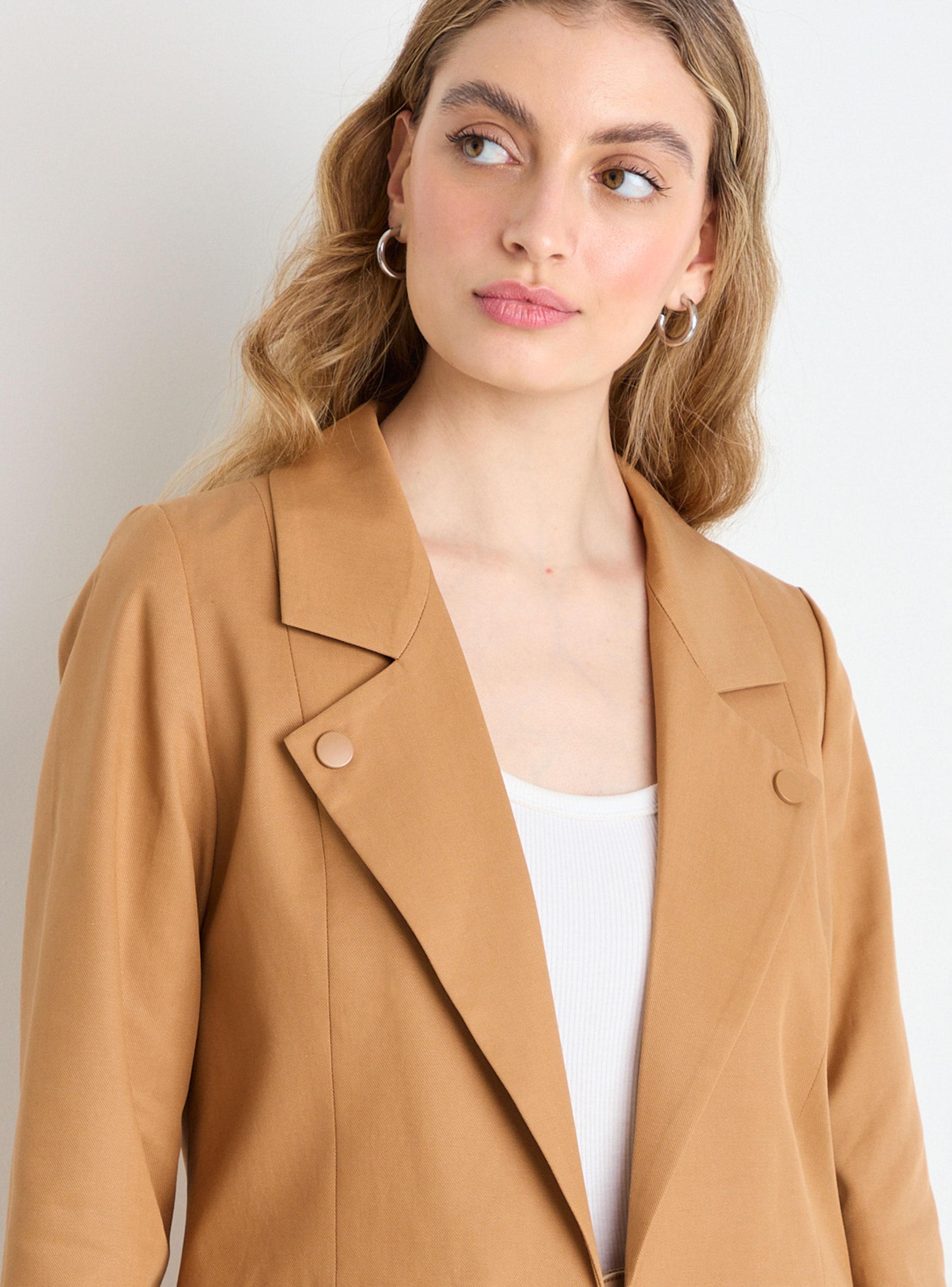 Tapado Liso con Cuello V-2