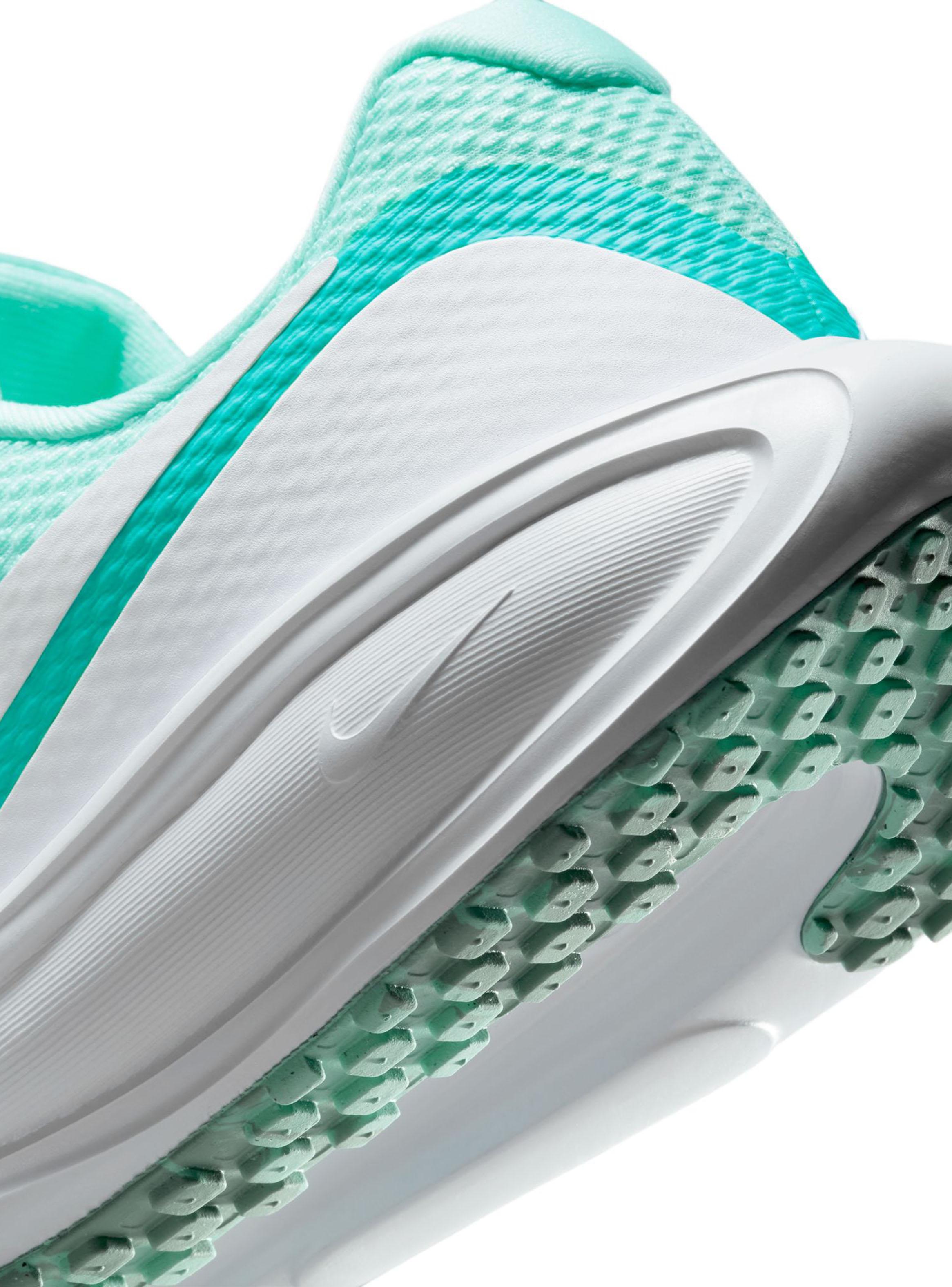 Zapatilla Running Flexible  Revolution-8  Mujer-3
