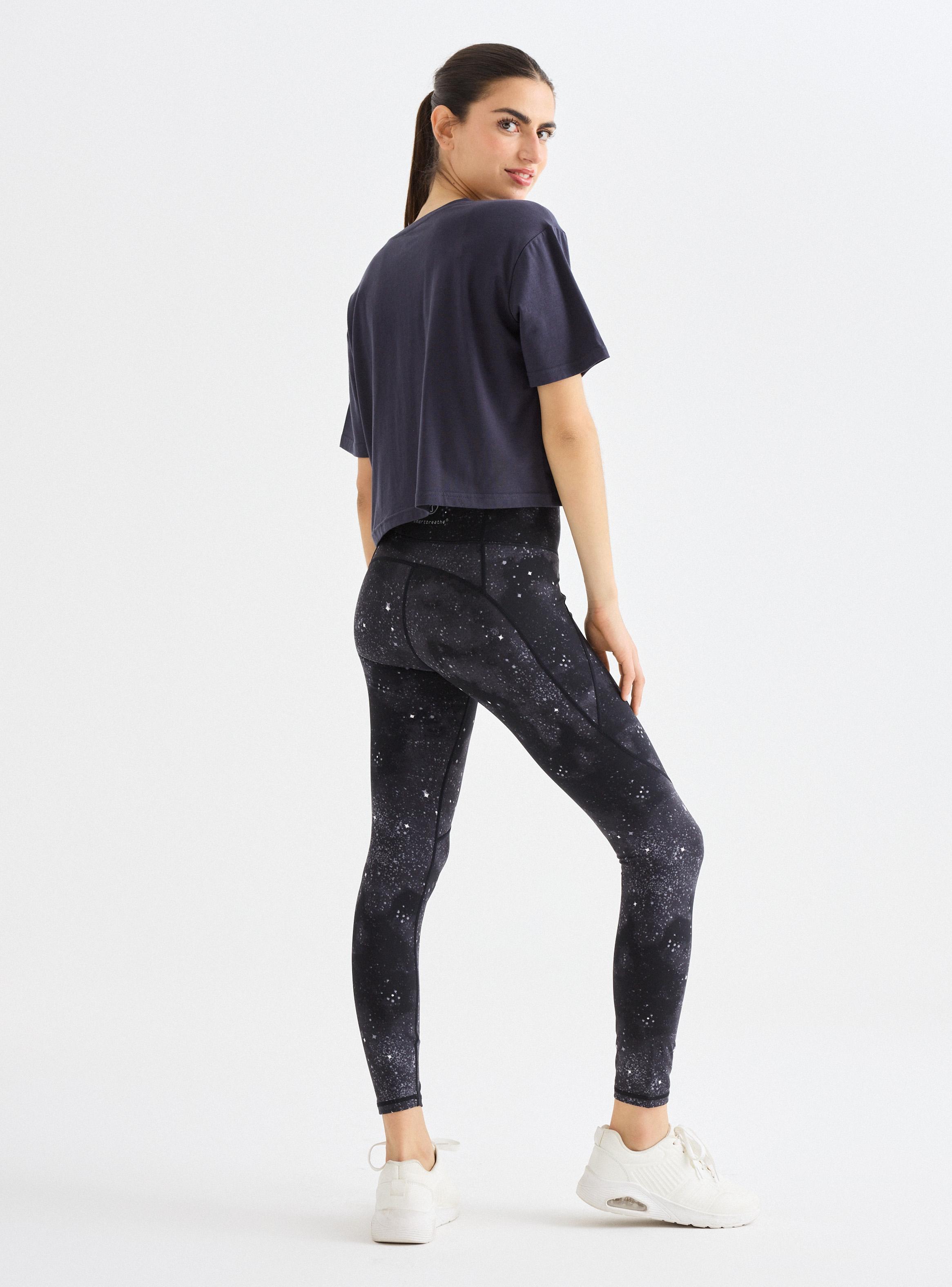 Polera Corta Oversize-5