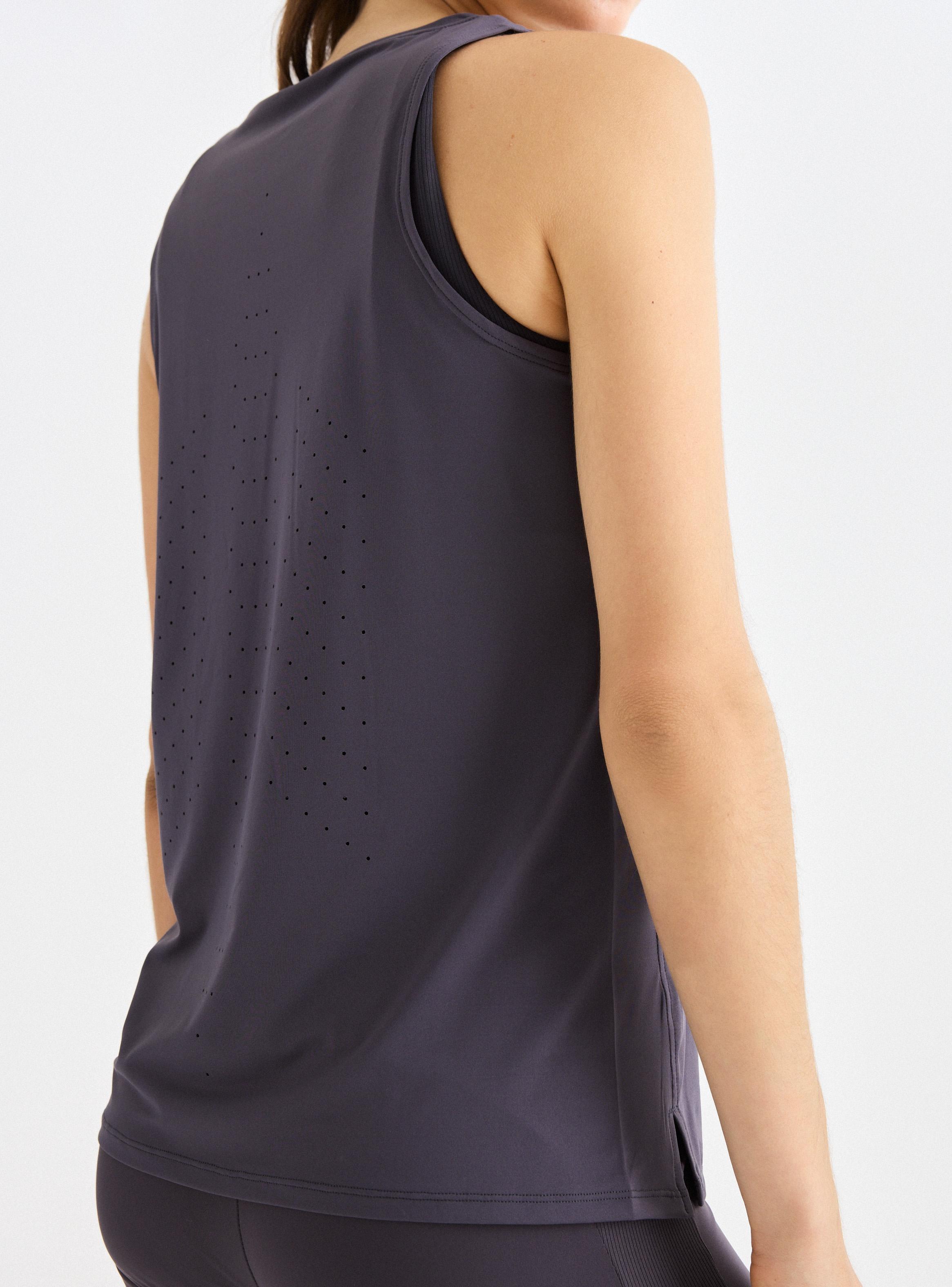 Polera Sin Mangas con diseño Laser-3