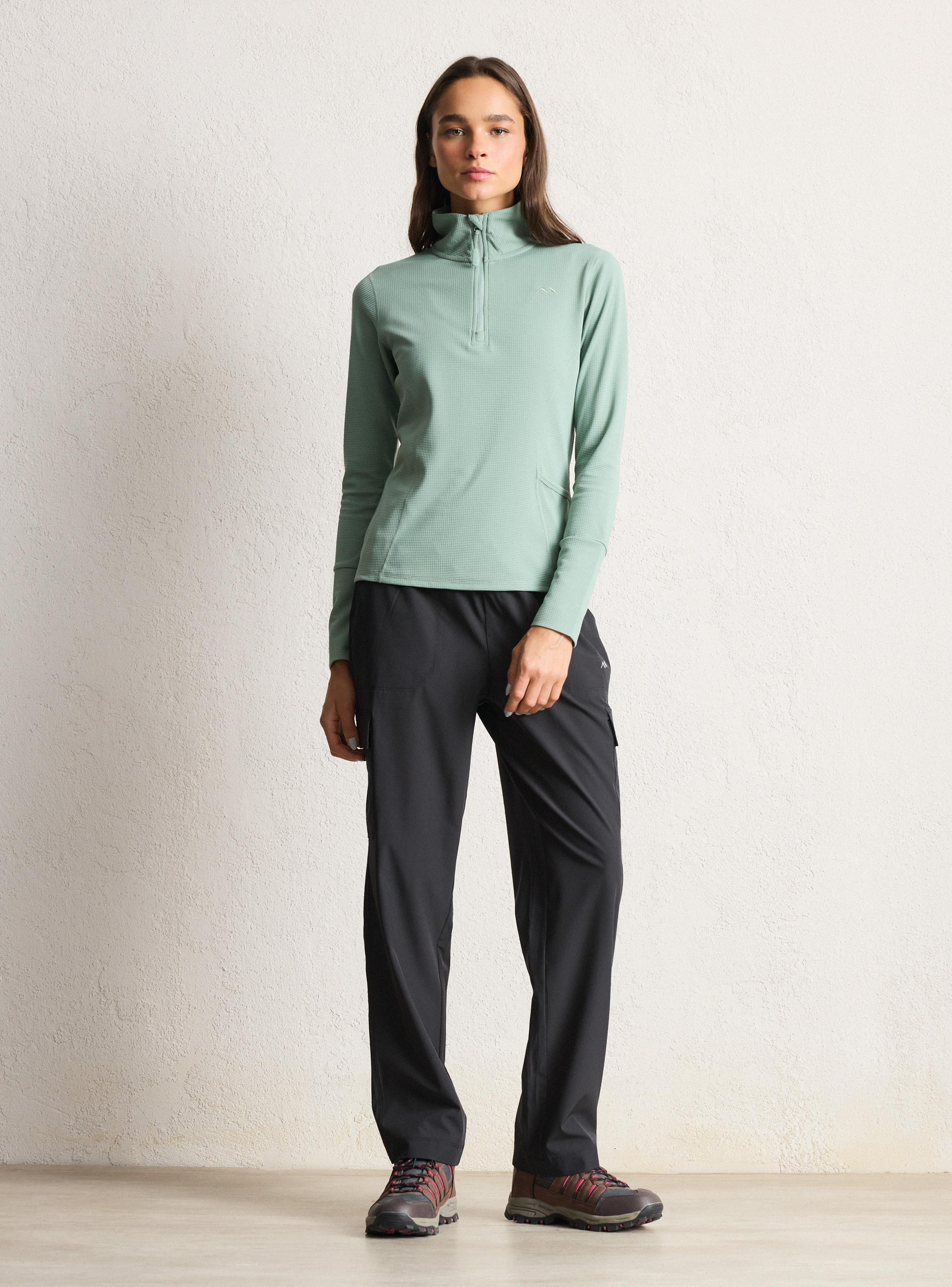 Pantalón bolsillos cargo bota recta-4