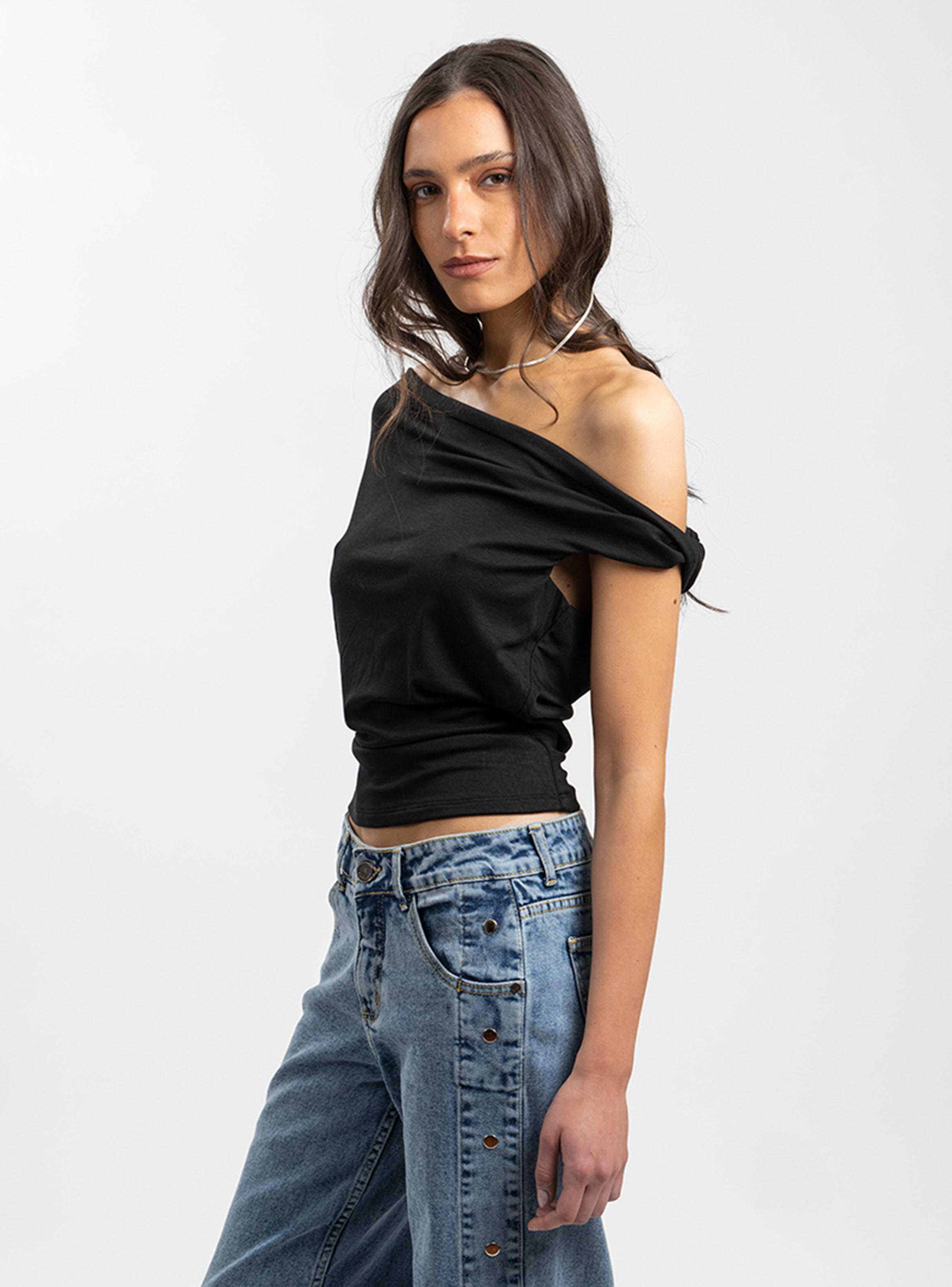 Polera Noa Negro-3