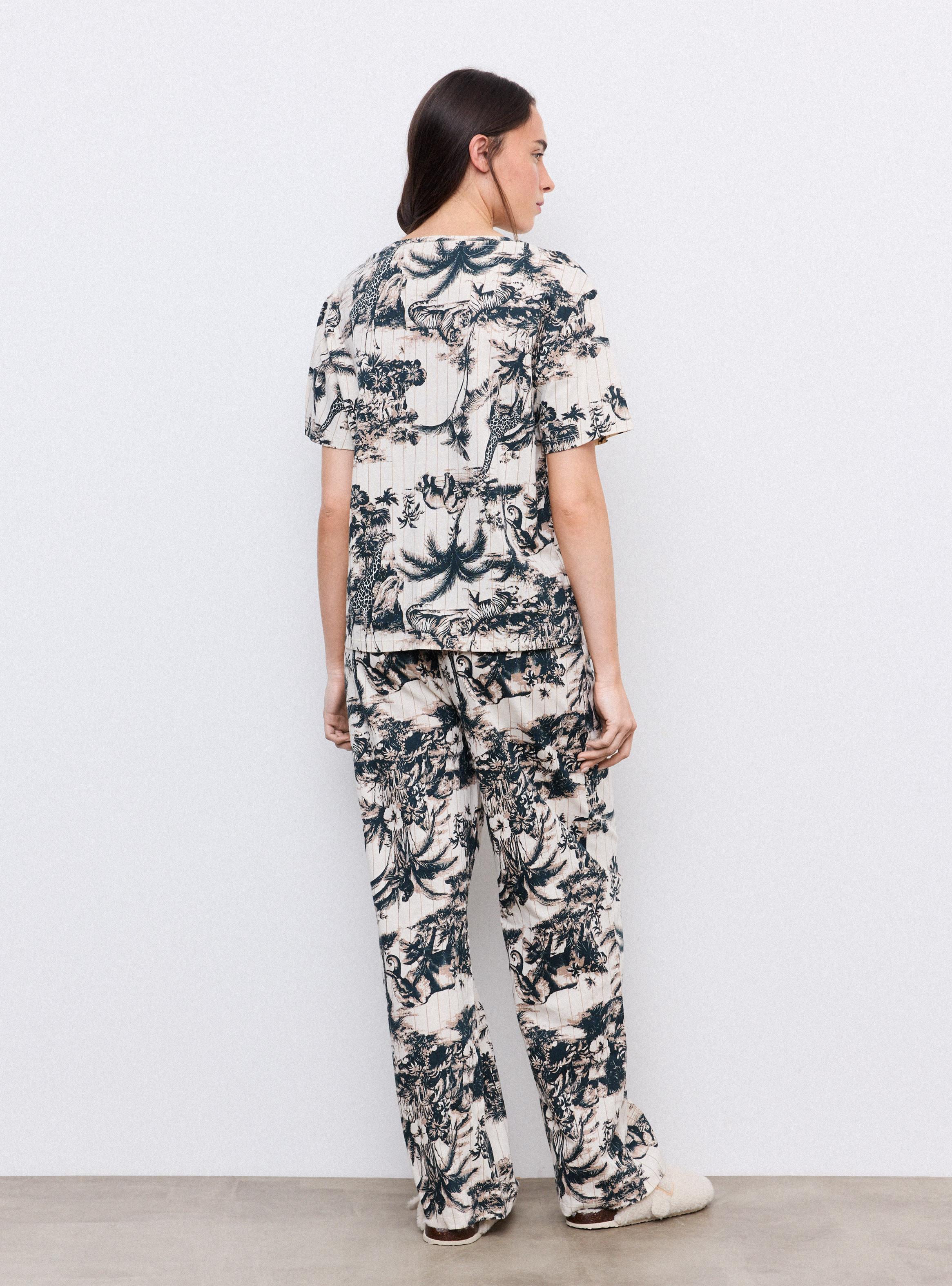 Pijama Tela Canalé Estampado-5