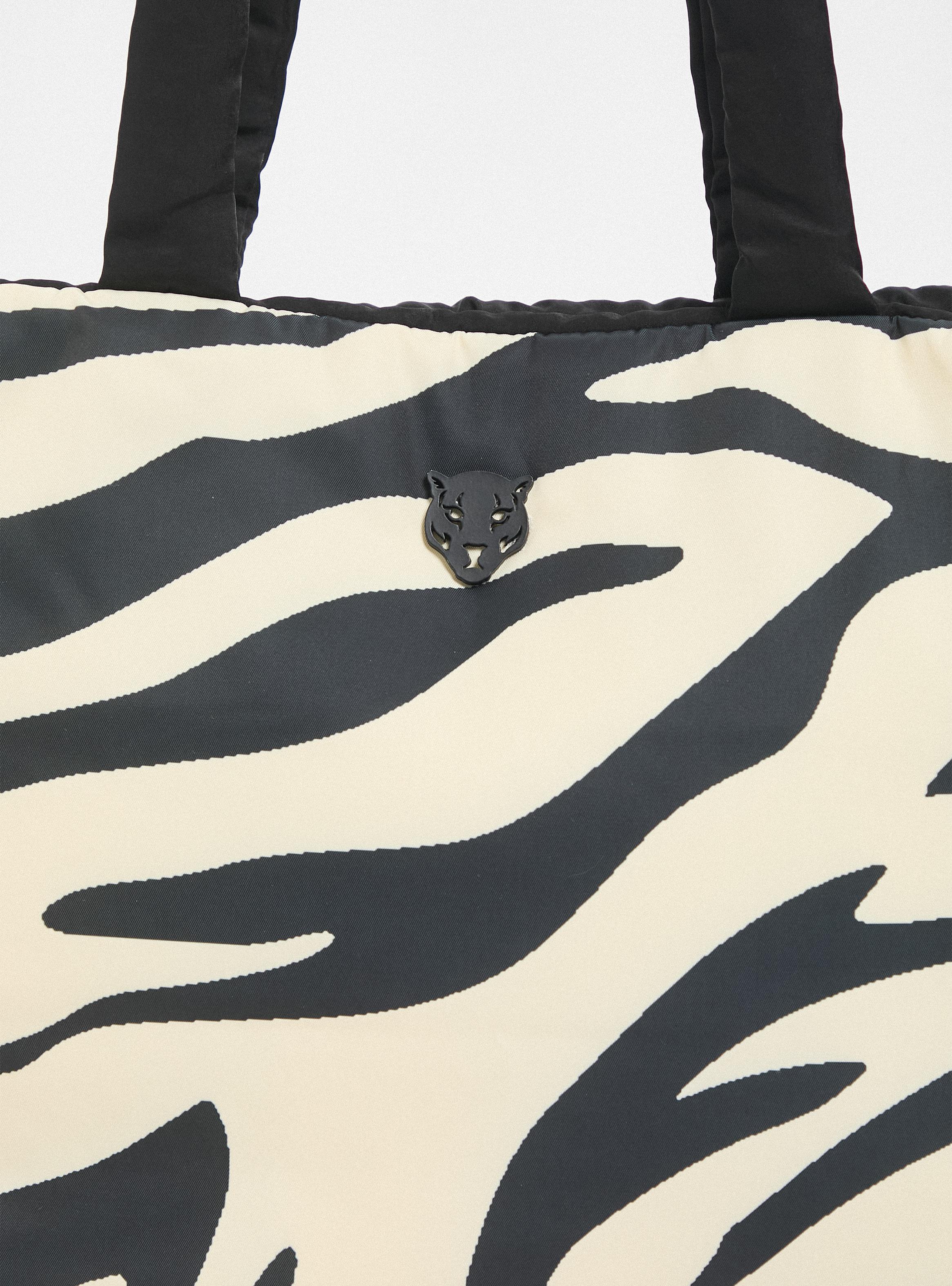 Cartera Tote Estampado Reversible-4