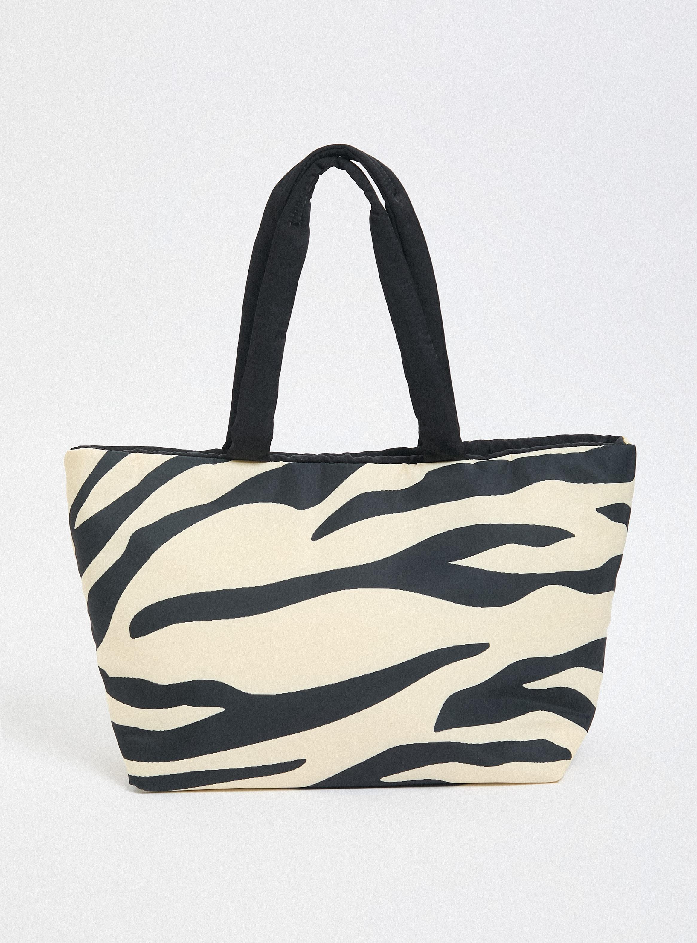 Cartera Tote Estampado Reversible-2