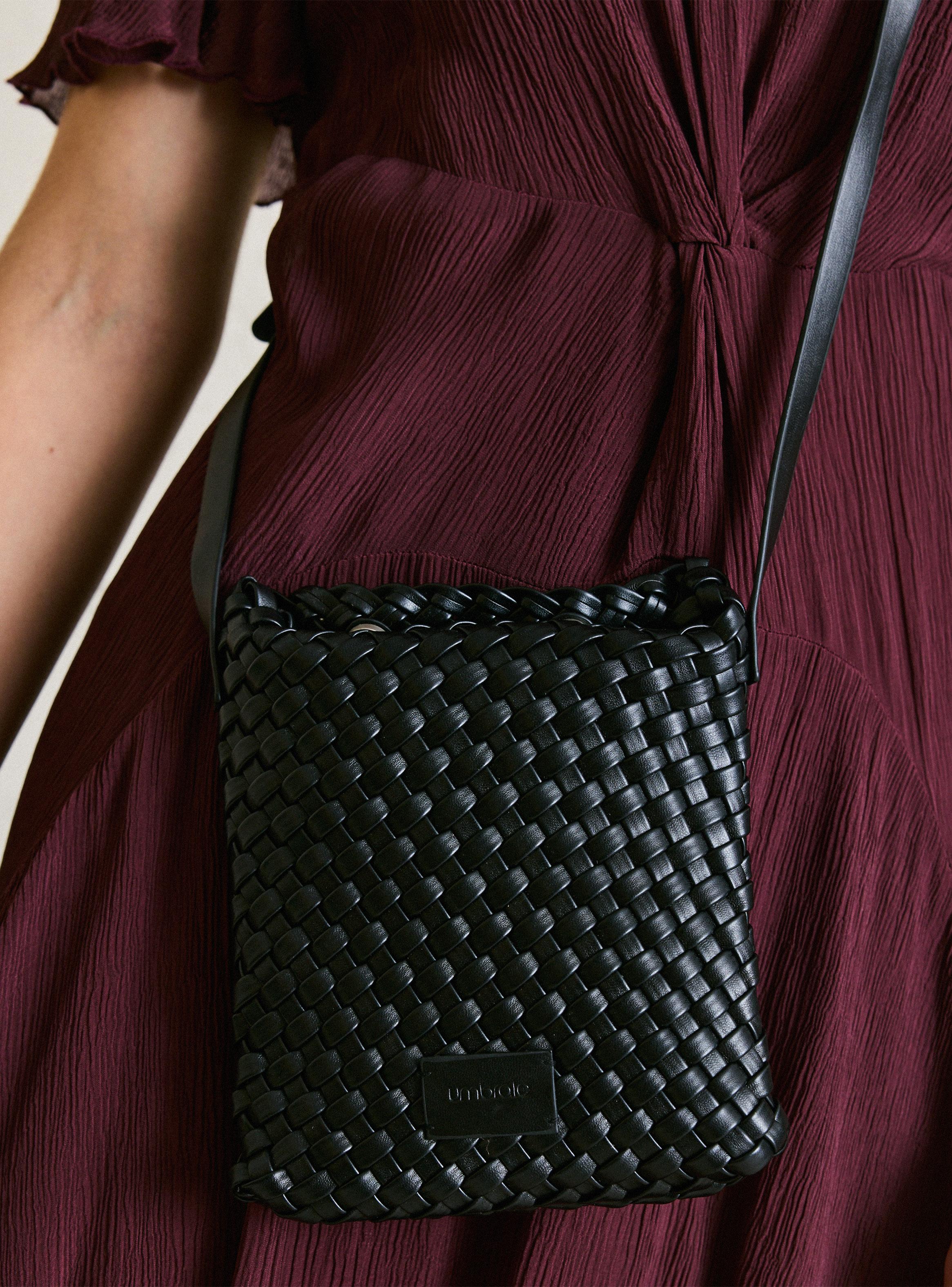 Cartera de Hombro Cruzada Mediana con Diseño Entramado-5