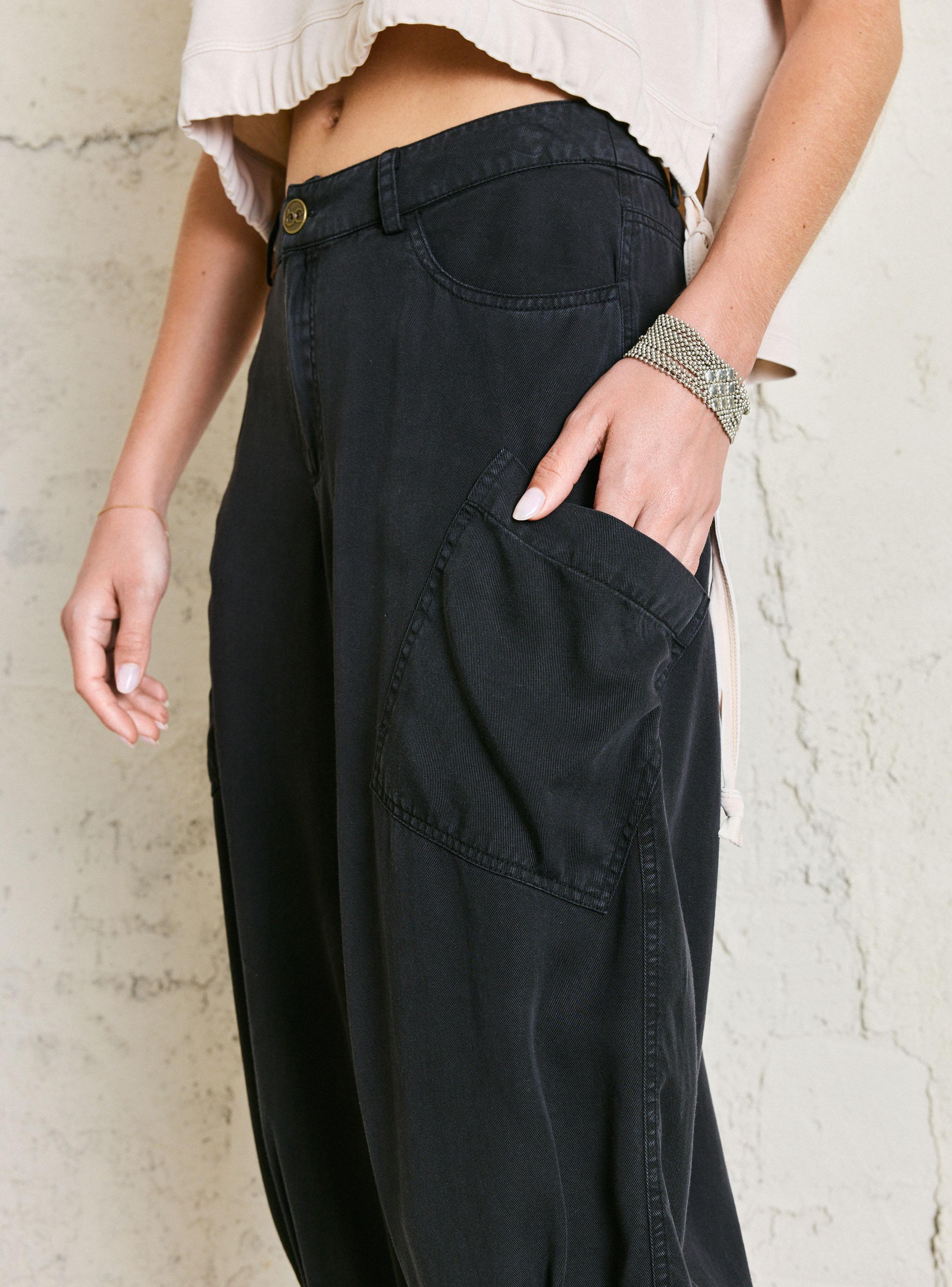 Pantalón Jogger Look Fluido con Bolsillos-2