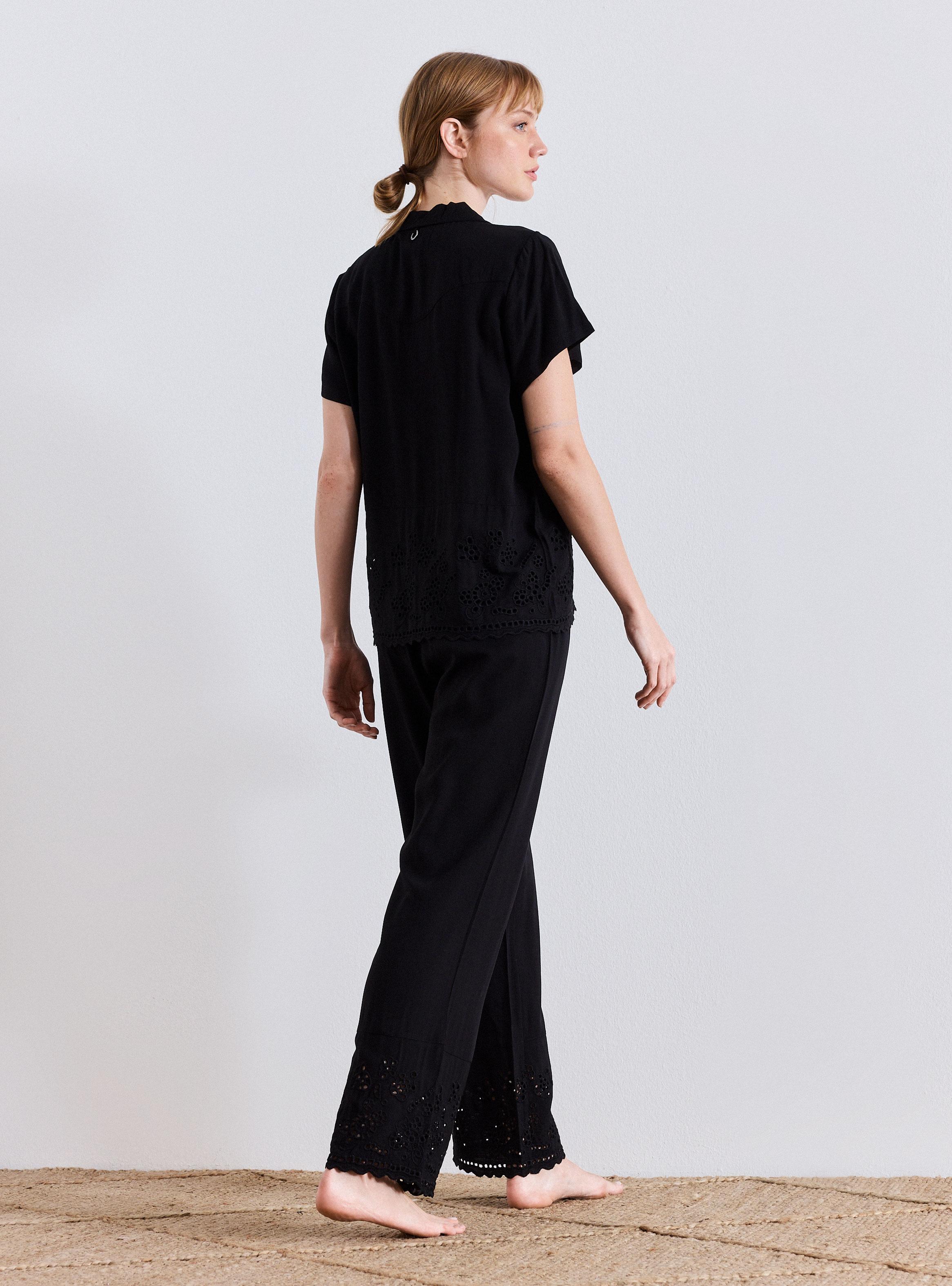 Pijama Manga Corta con Aplicación Calada Broderie-5