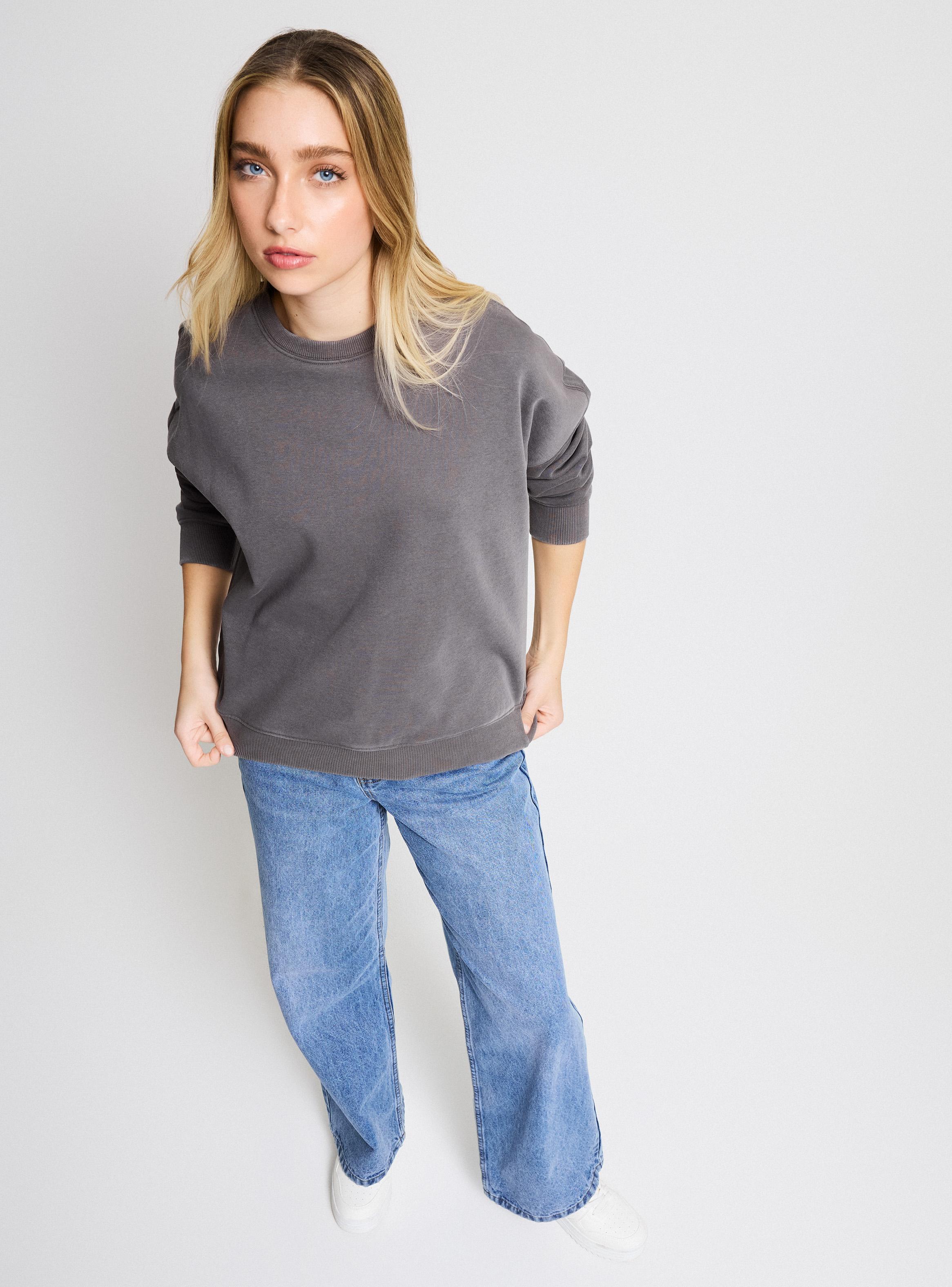 Polerón Crew Neck Básico-4