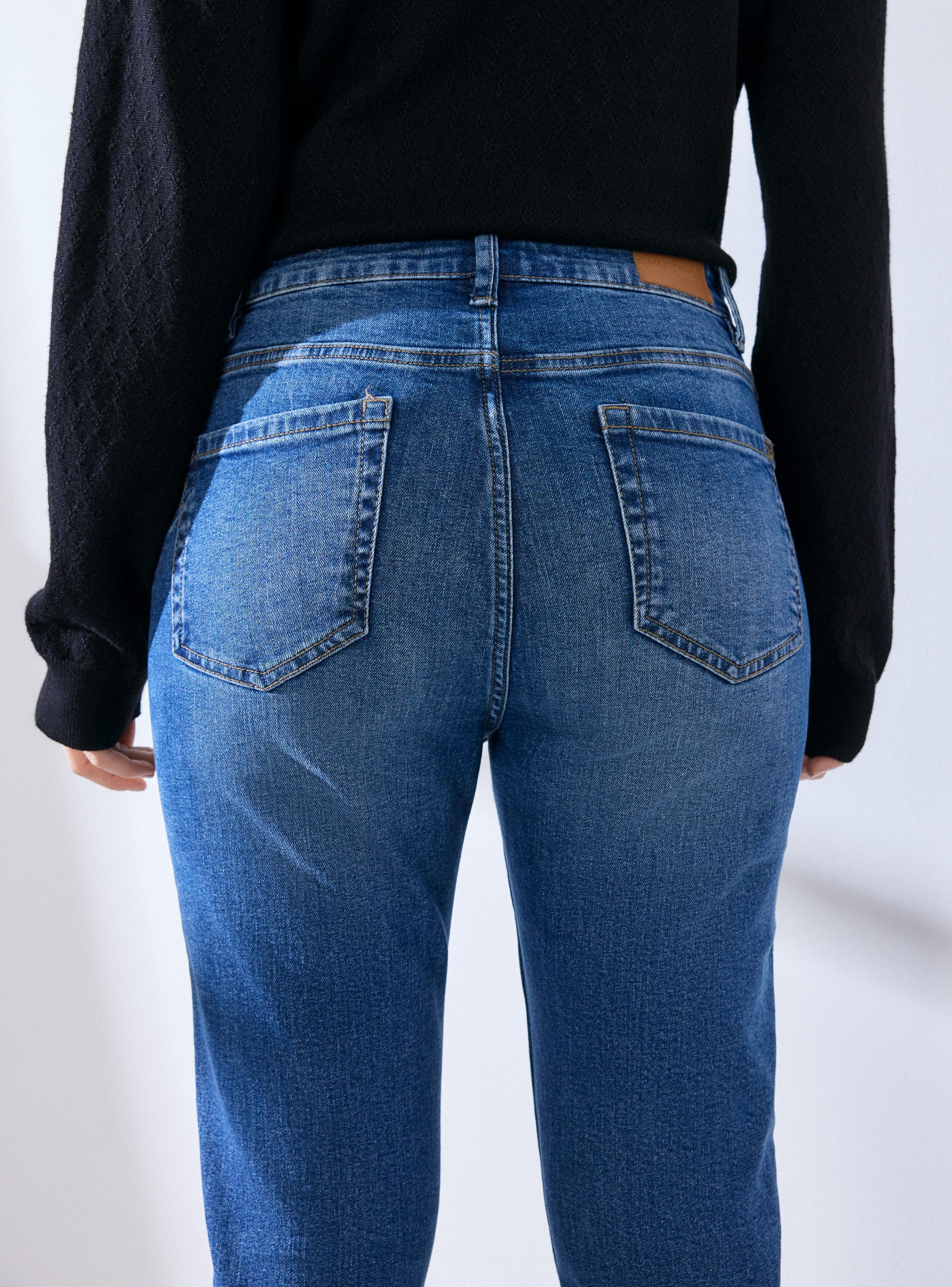 Jeans Bota Ajustada-3