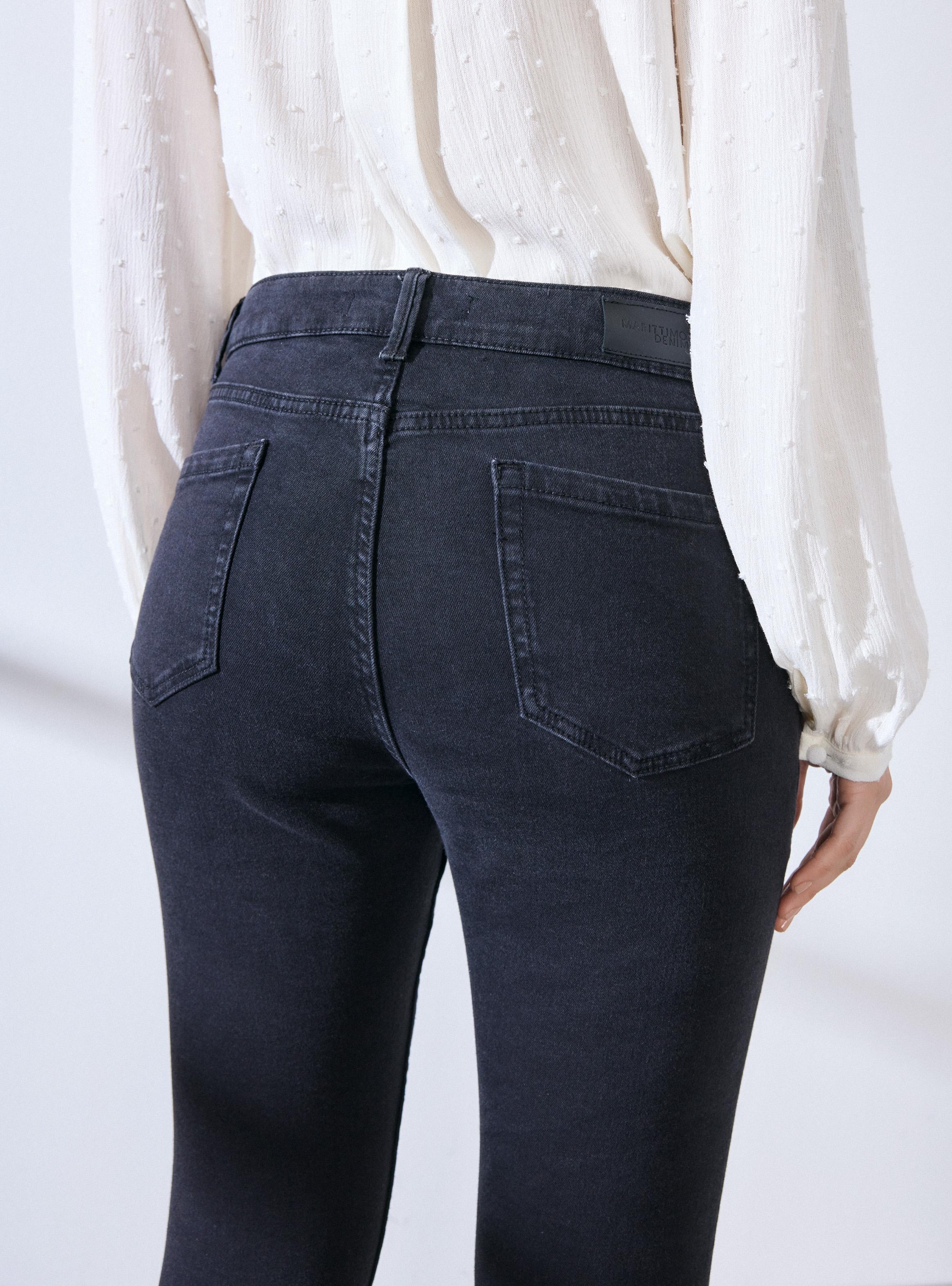 Jeans Bota Ajustada-3