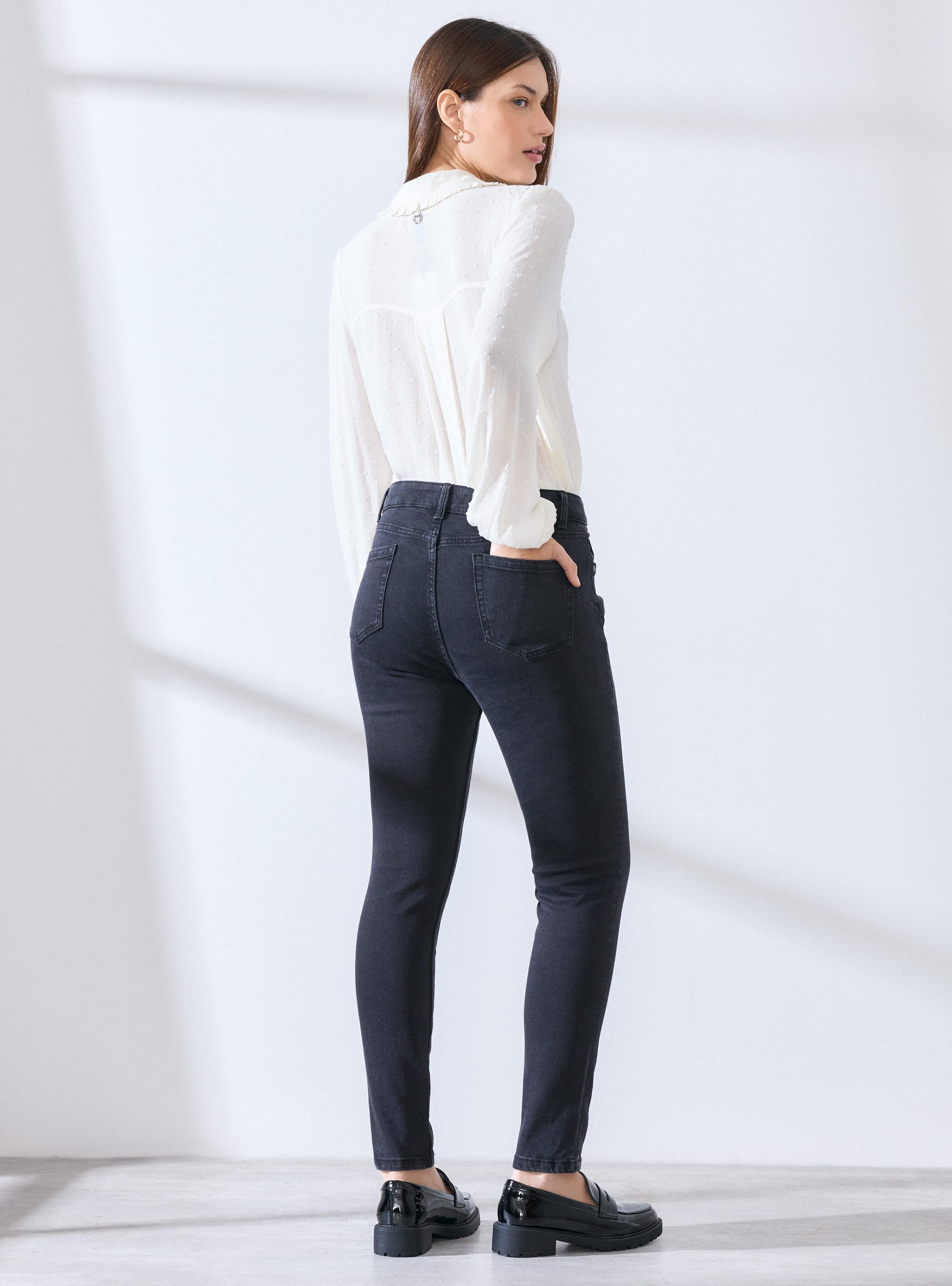 Jeans Bota Ajustada-5