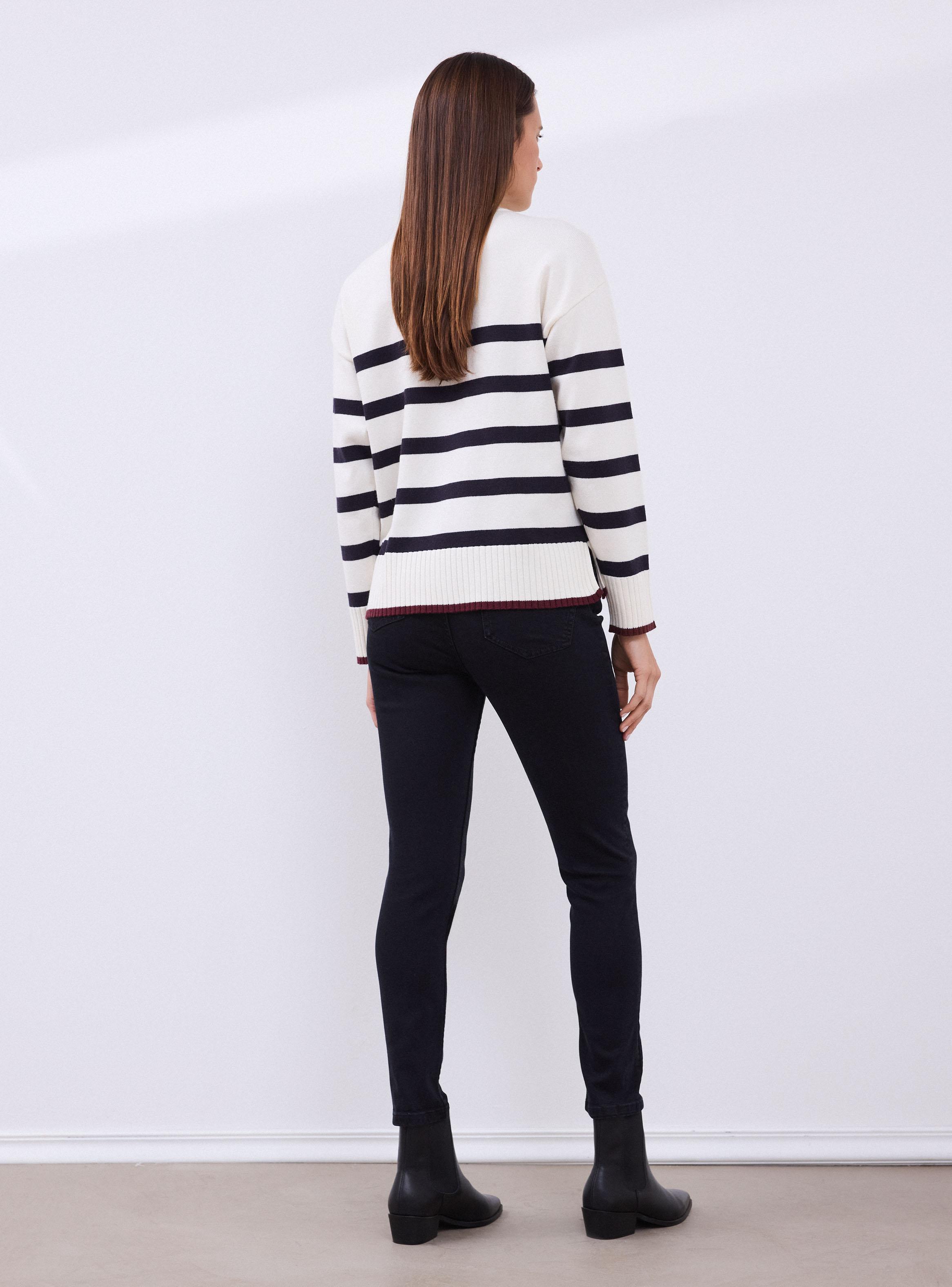 Jeans Bota Ajustada-5