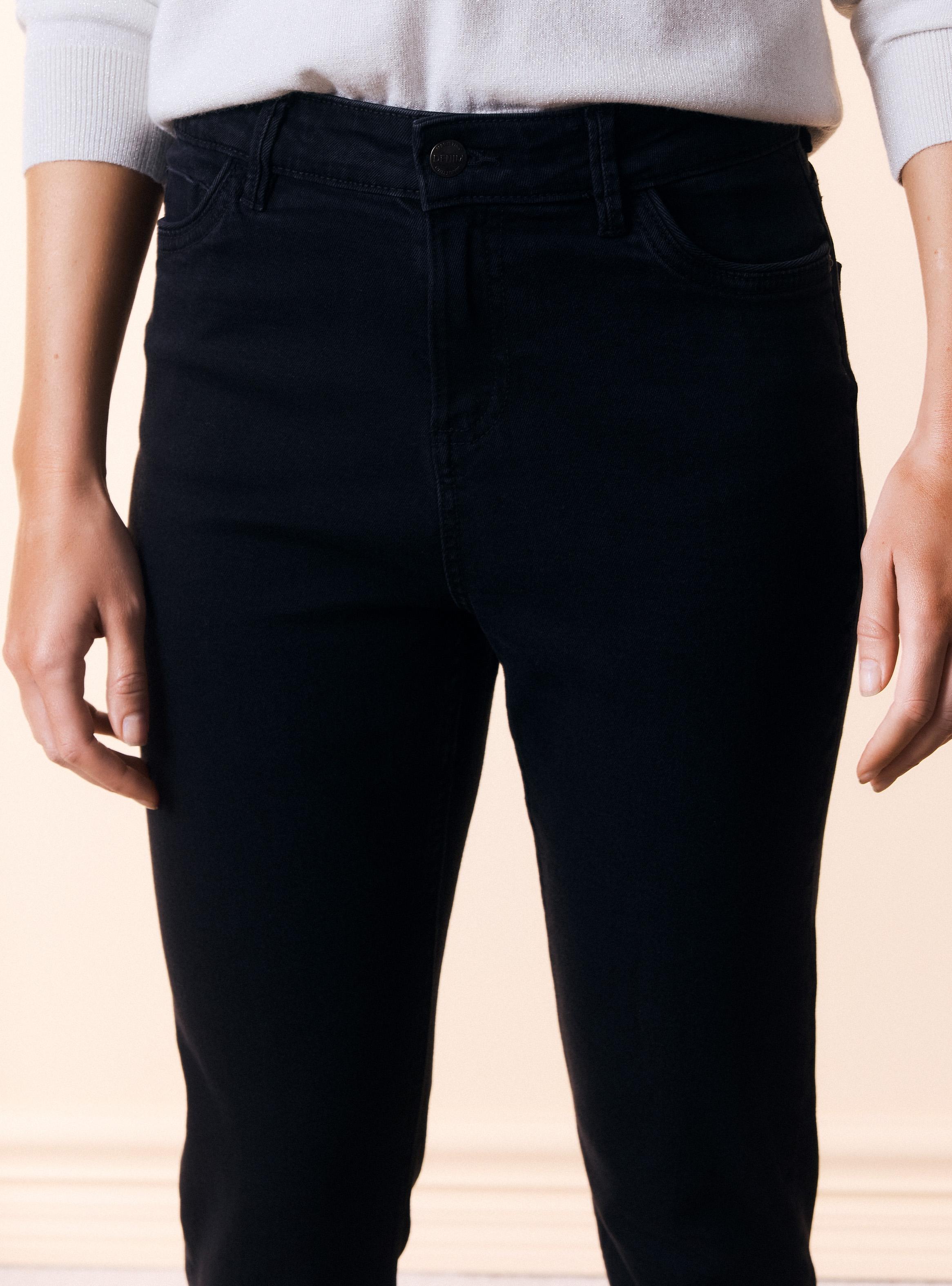 Jeans Bota Ajustada-2