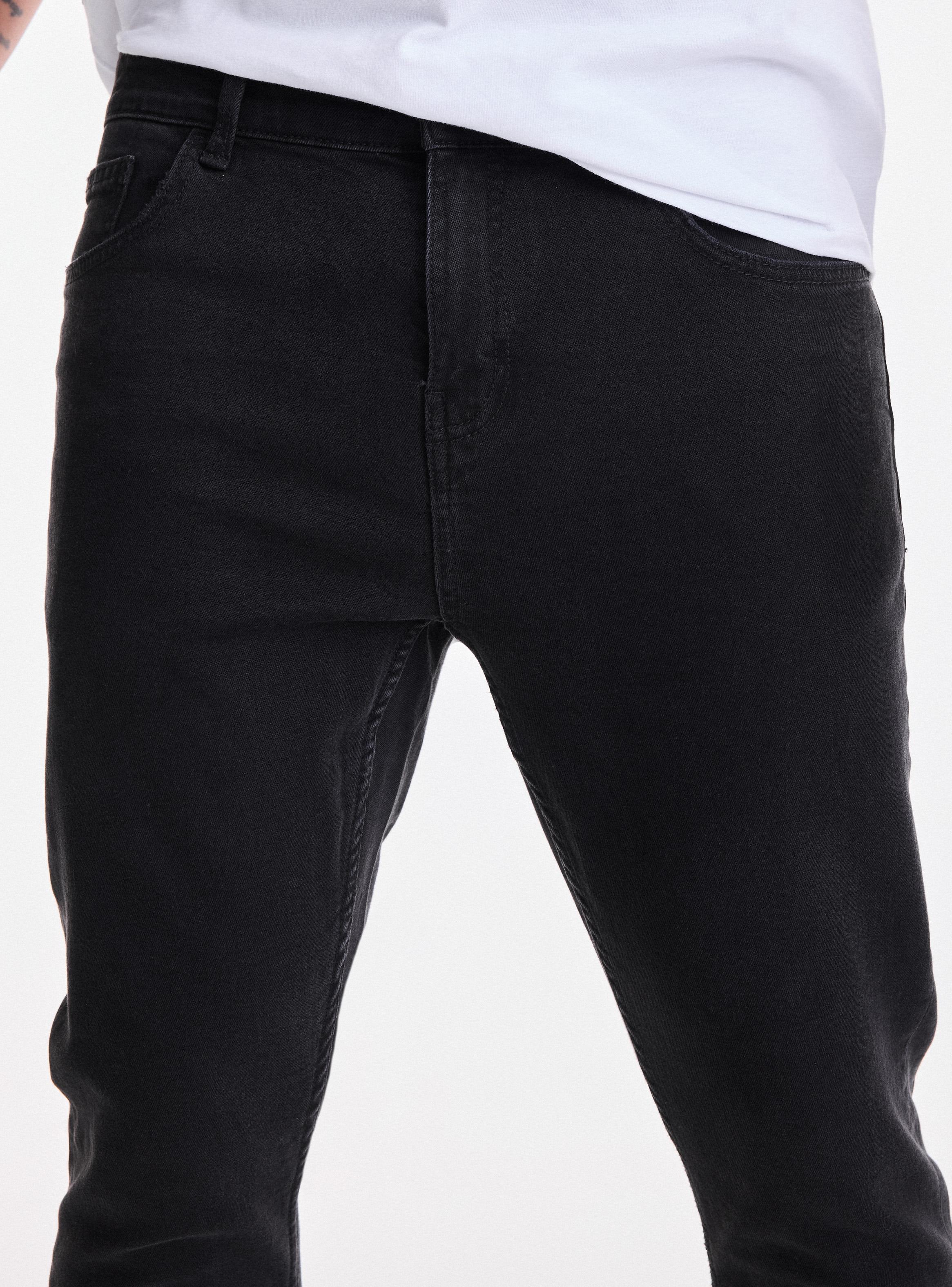 Jeans Básico Dark Skinny Fit-2